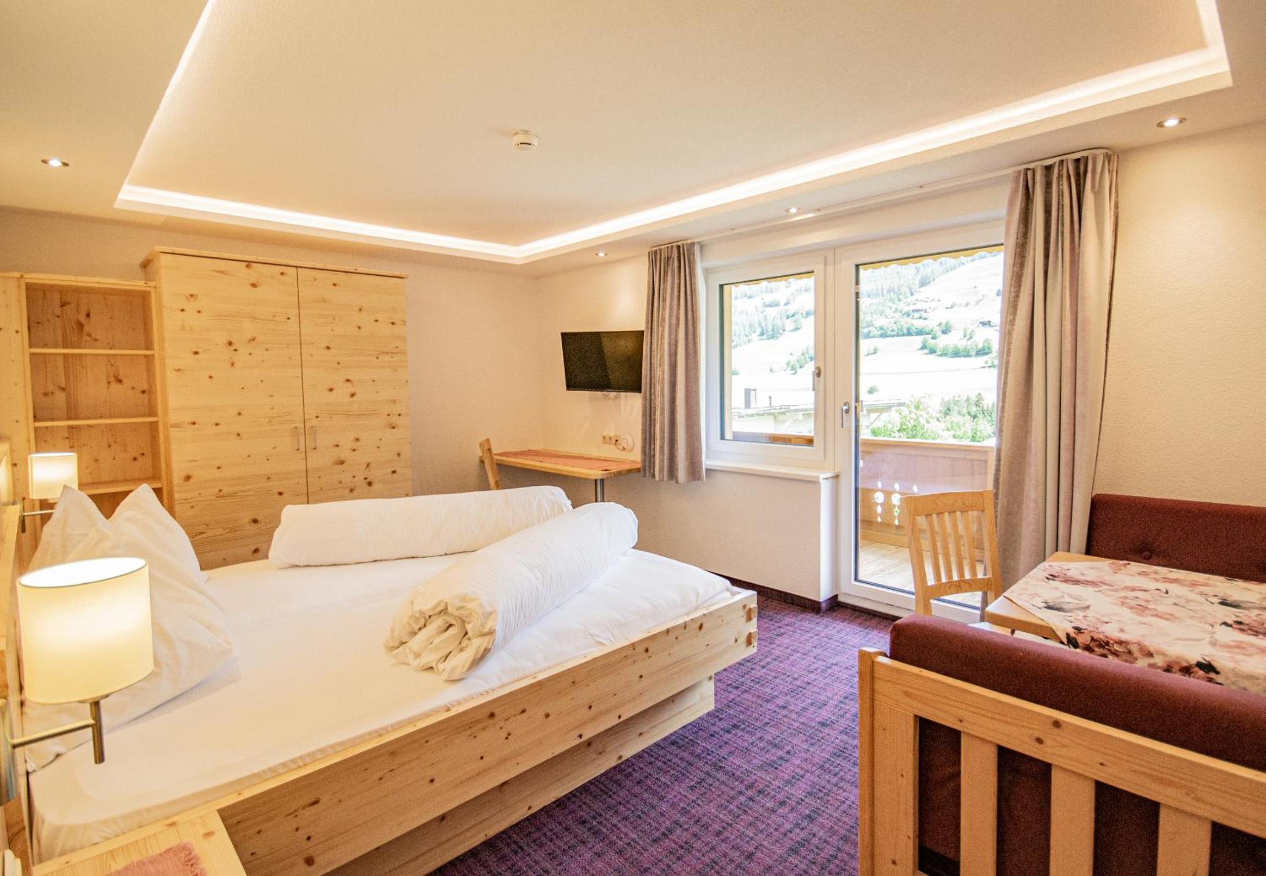 Comfort Single Room with Balcony photo 1