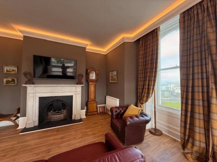 Executive Suite (No Hot Tub)
