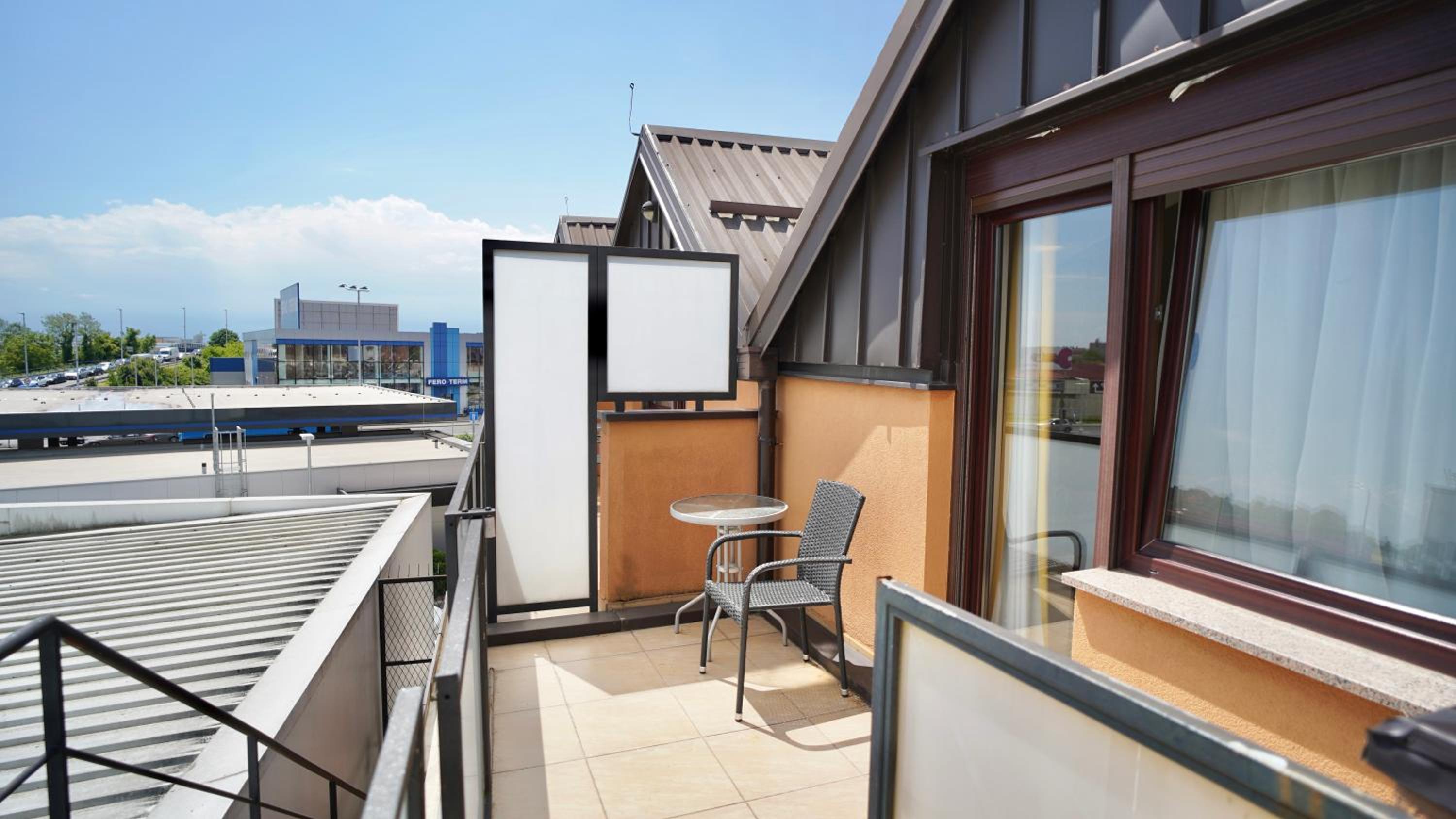 Twin Room with Balcony