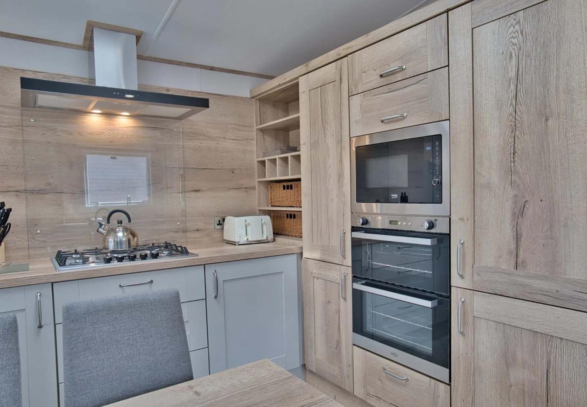 Gold 3 Bedroom Holiday Caravan - No Pets photo 3