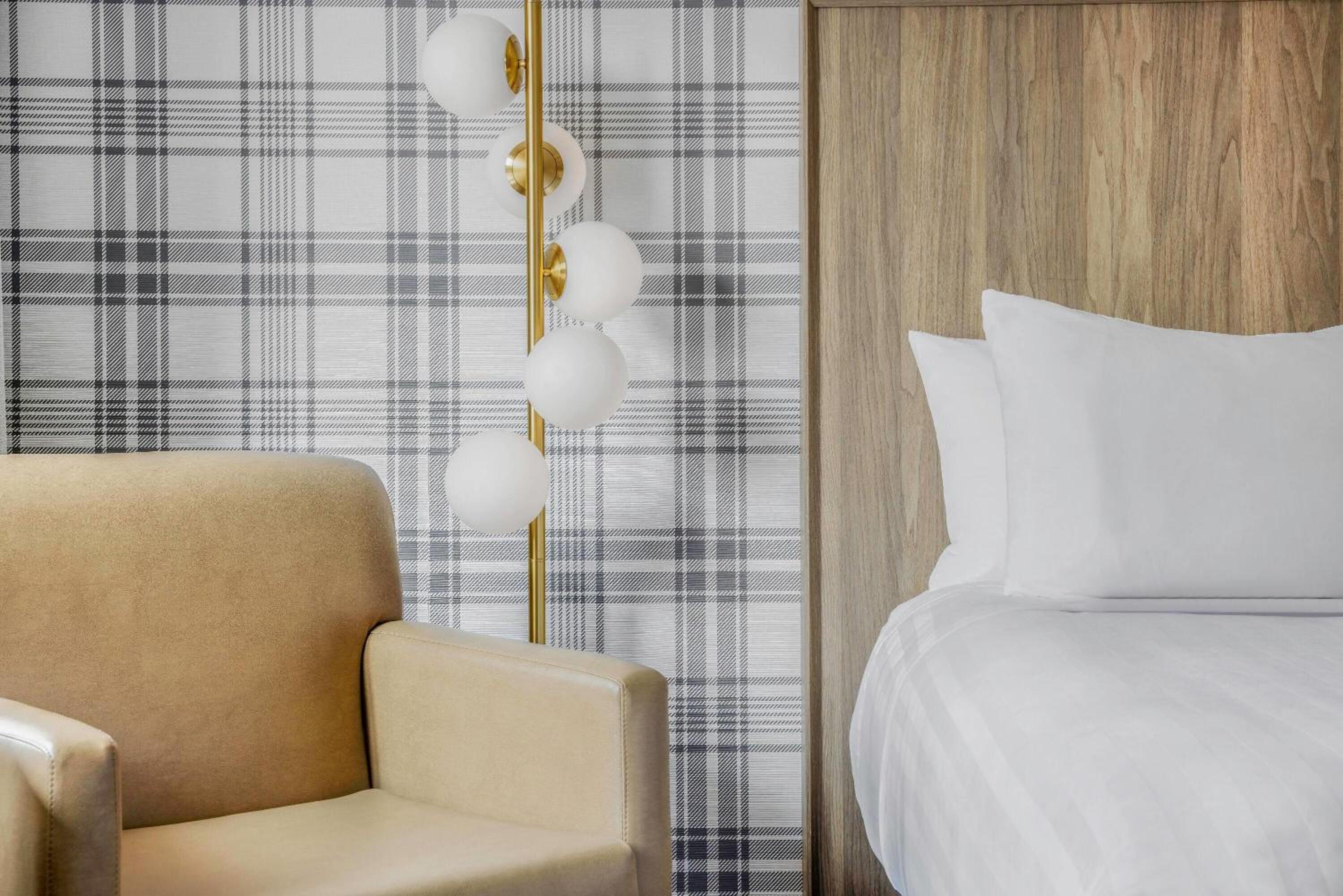 Premium Queen Room with Two Queen Beds with Patio - Non-Smoking - Photo 1