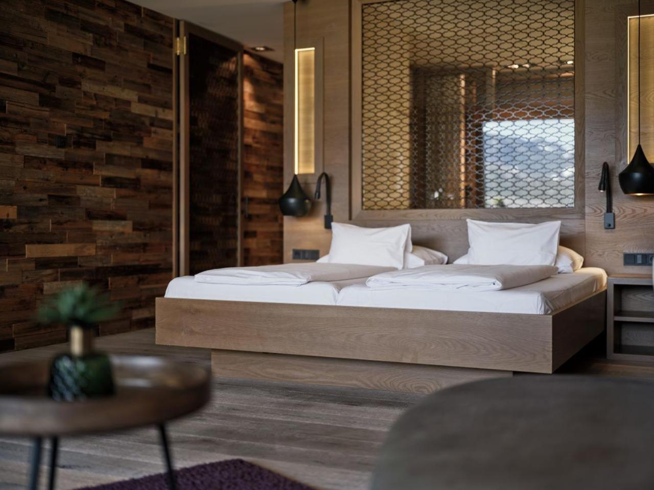 Suite with Balcony photo 3