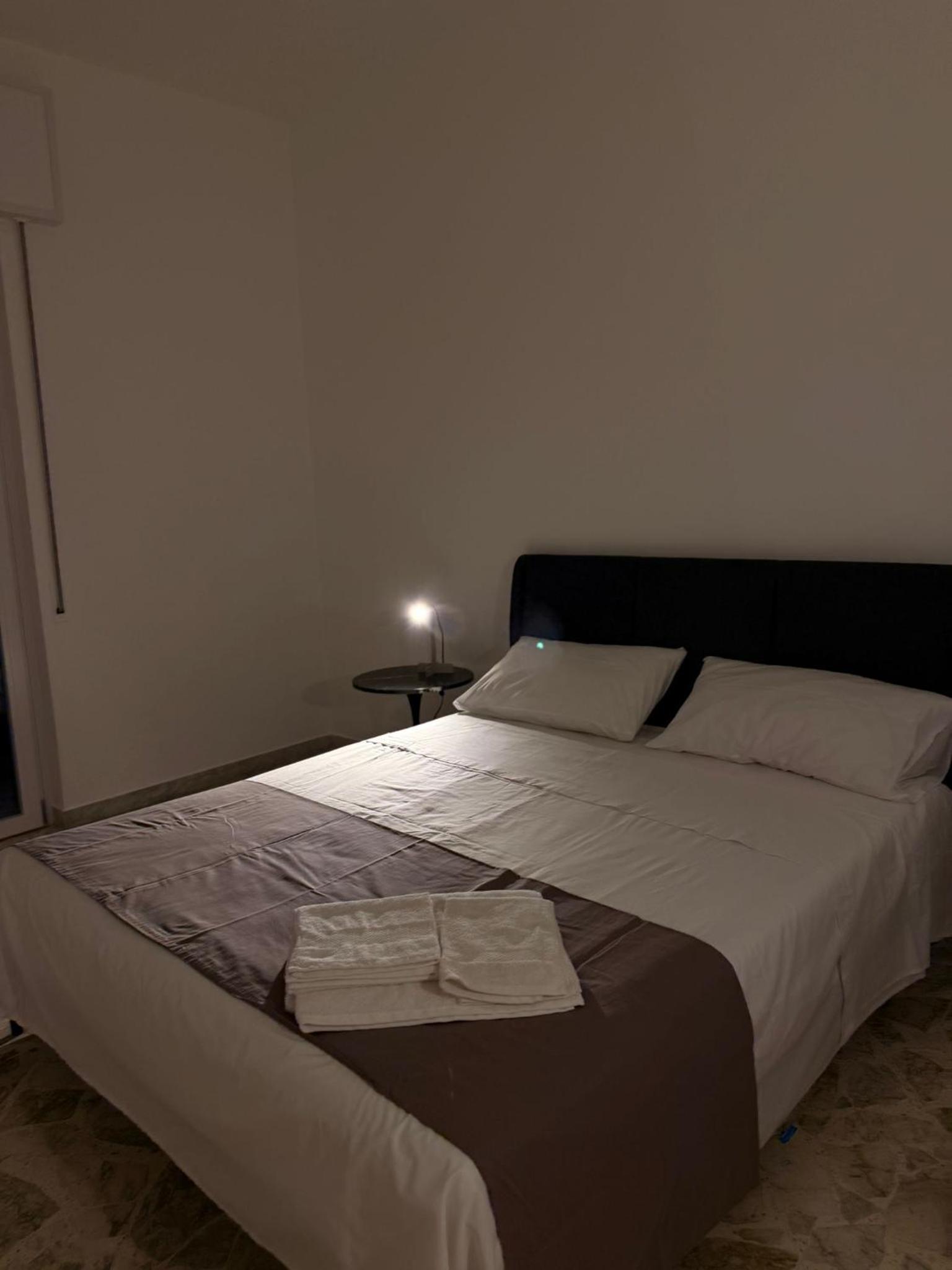 Three-Bedroom Deluxe Apartment photo 1