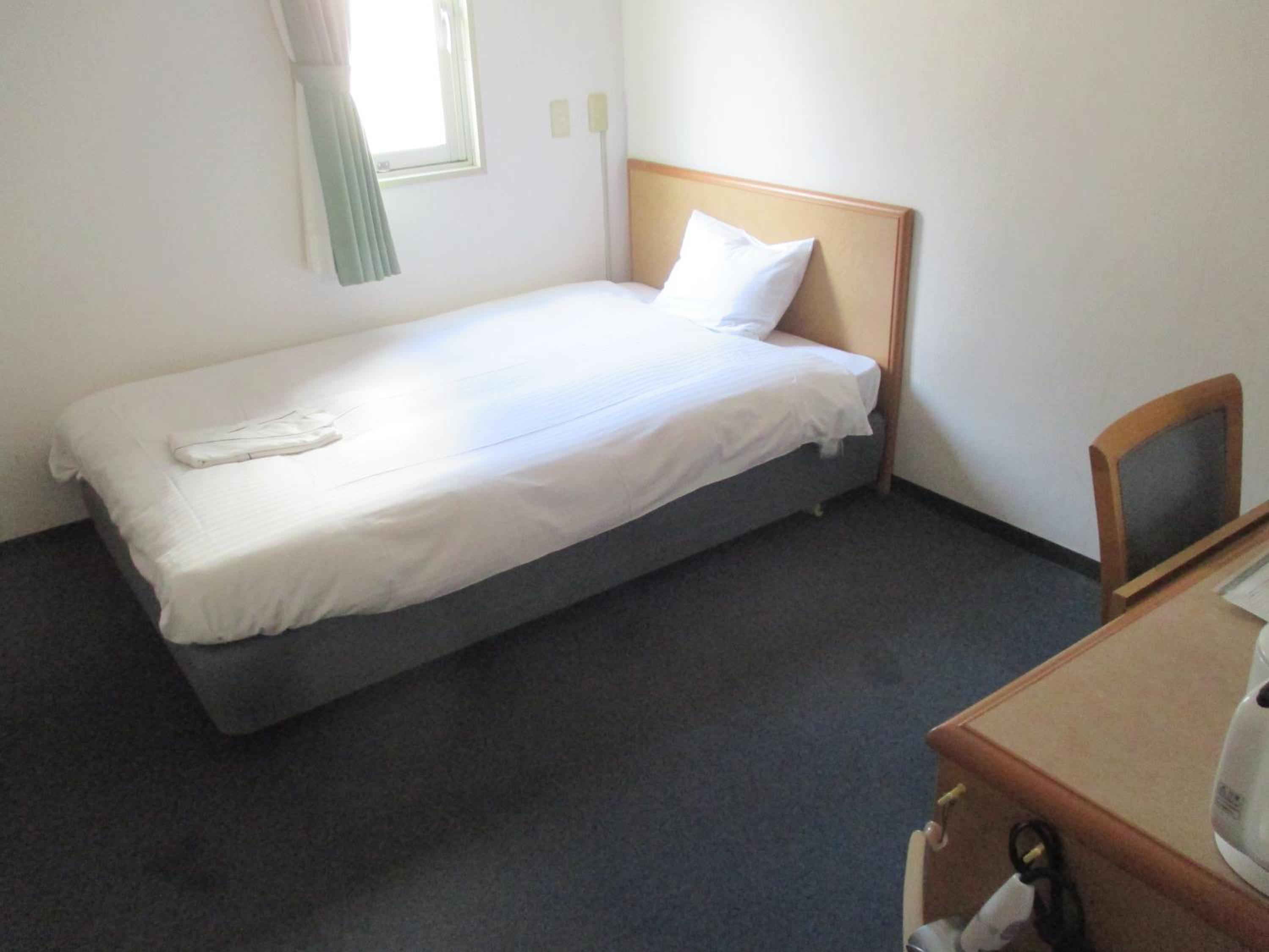 Minimum Stay Offer - Single Room - Smoking