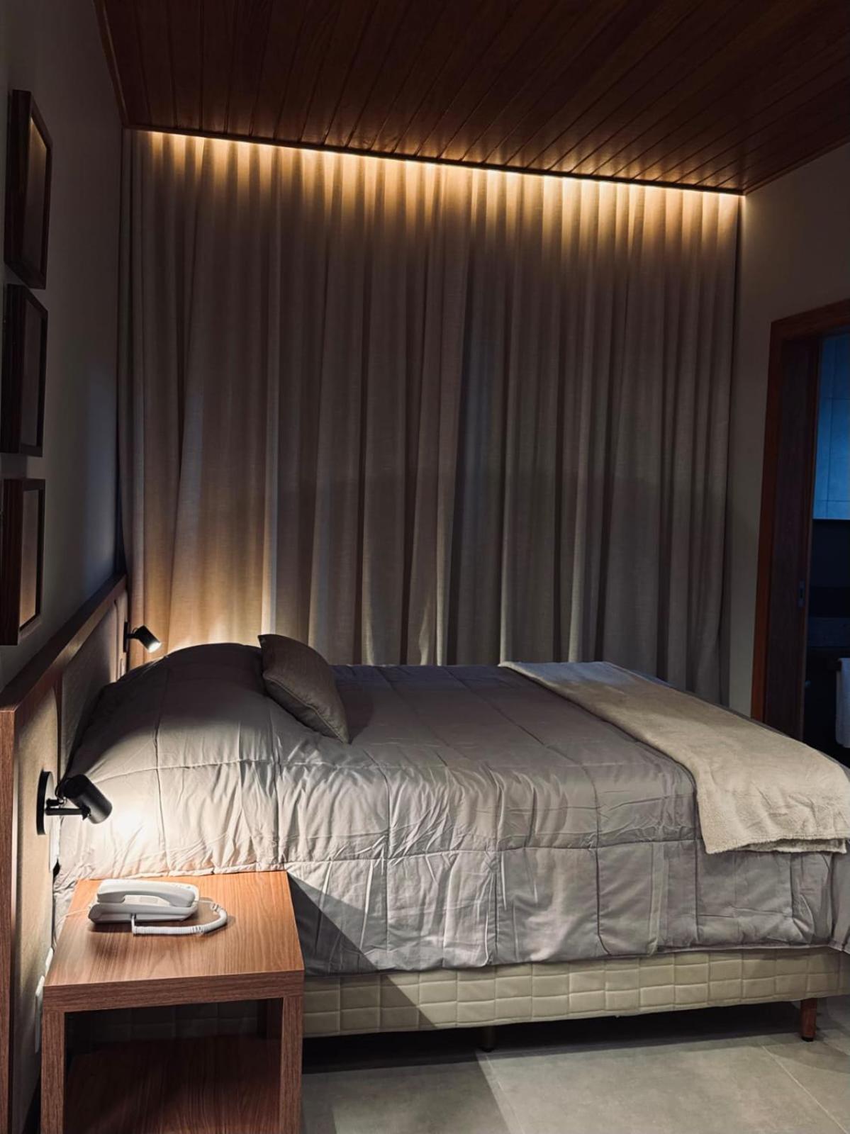 Double or Twin Room with Balcony photo 3