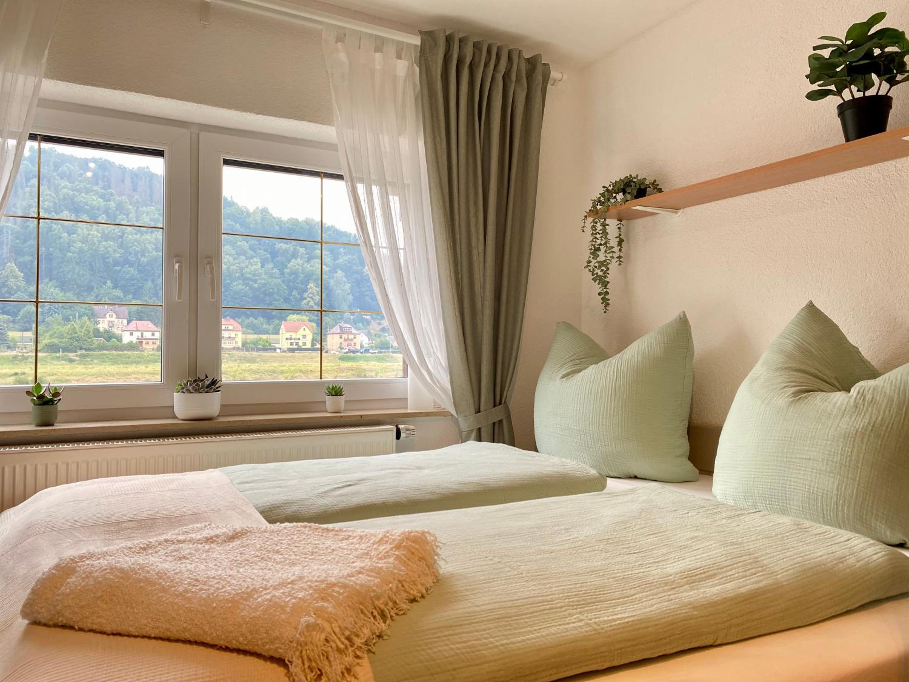One-Bedroom Apartment with River View photo 3