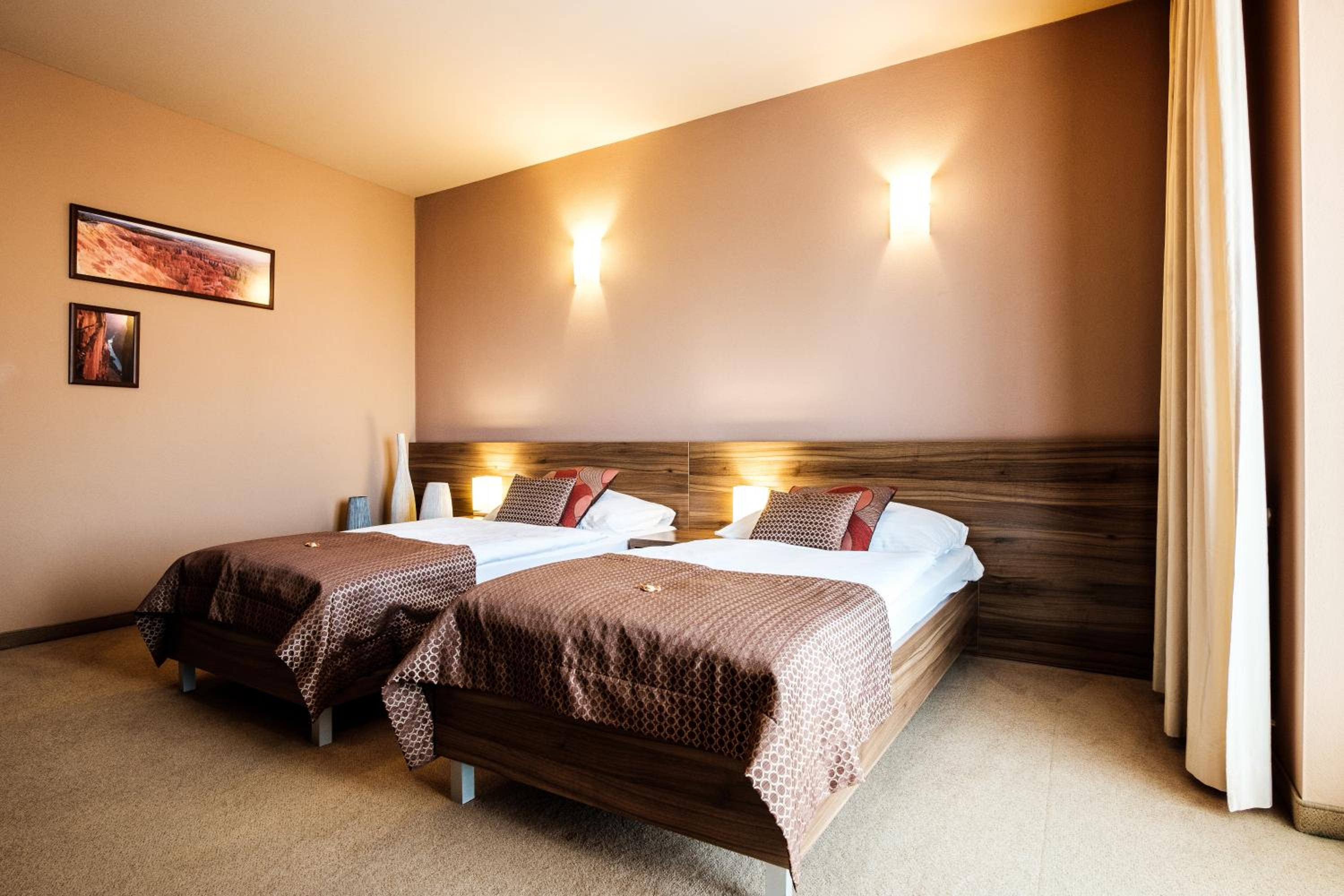 Standard Double or Twin Room photo 3