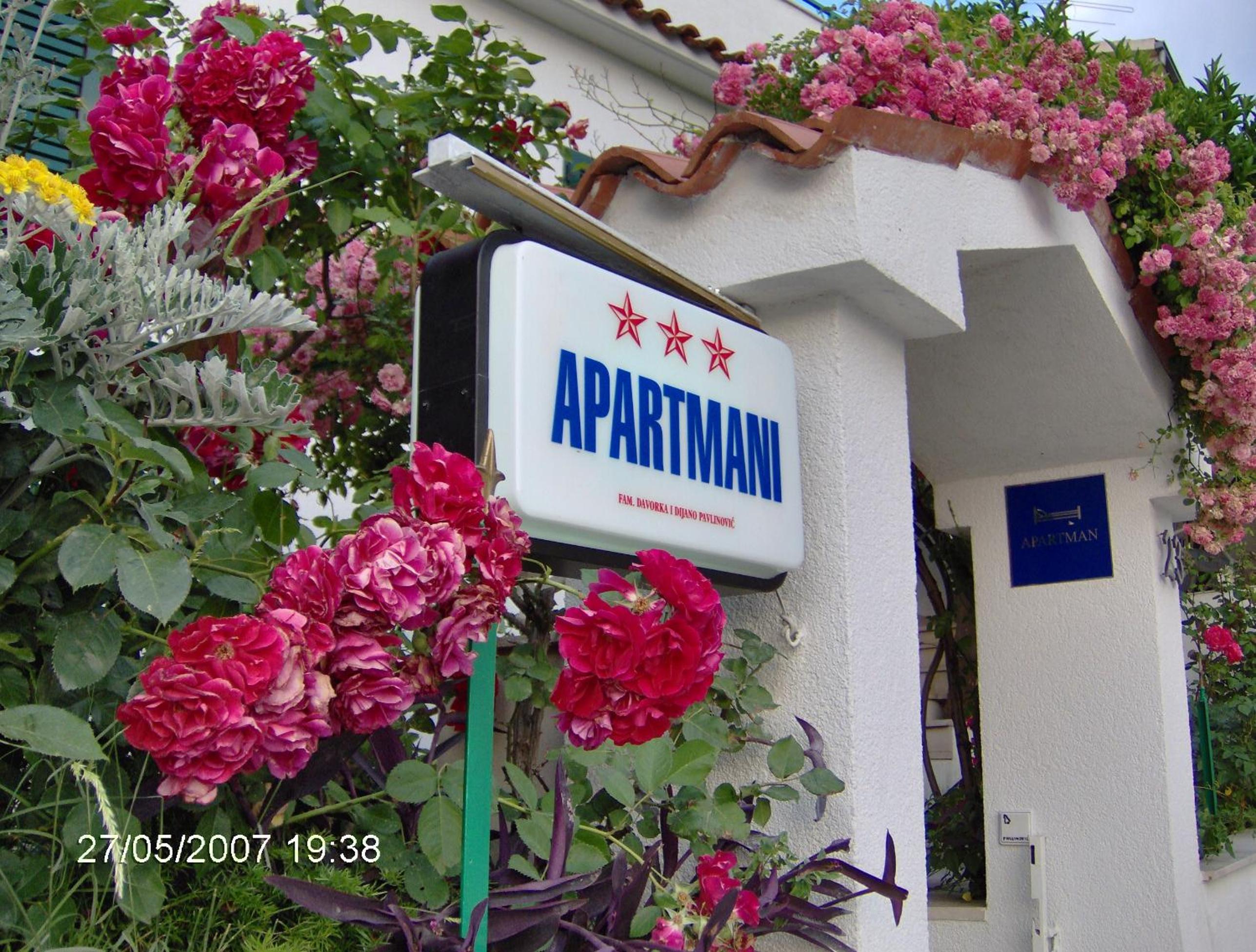 Apartment with Sea View - Photo 42