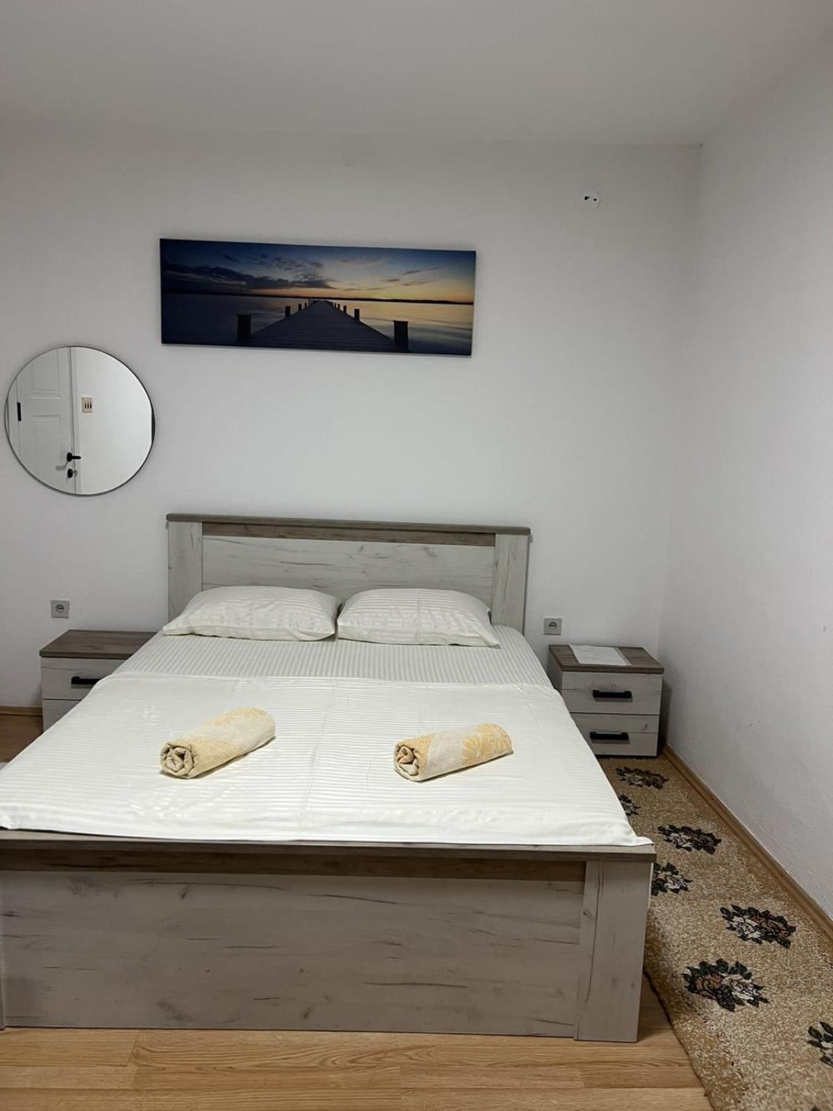 Double Room with Private Bathroom photo 1