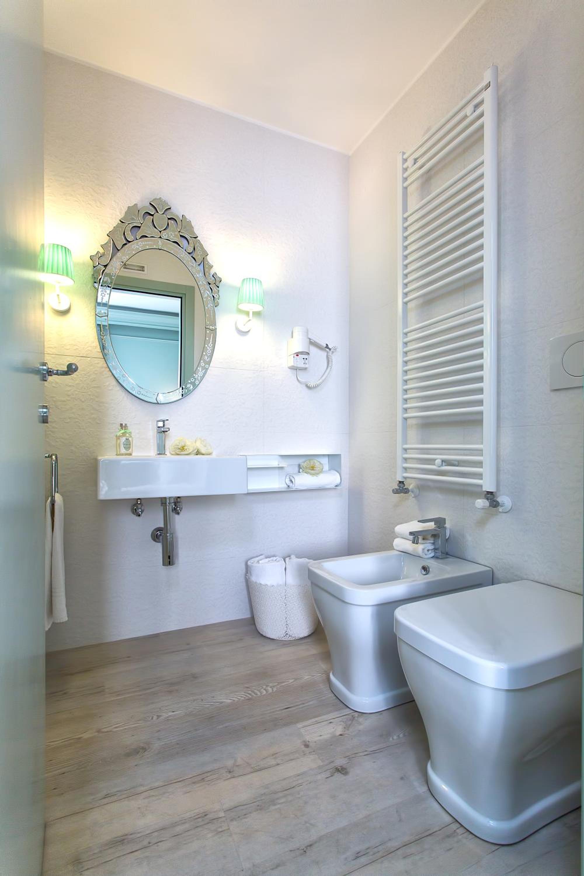 Double or Twin Room photo 2