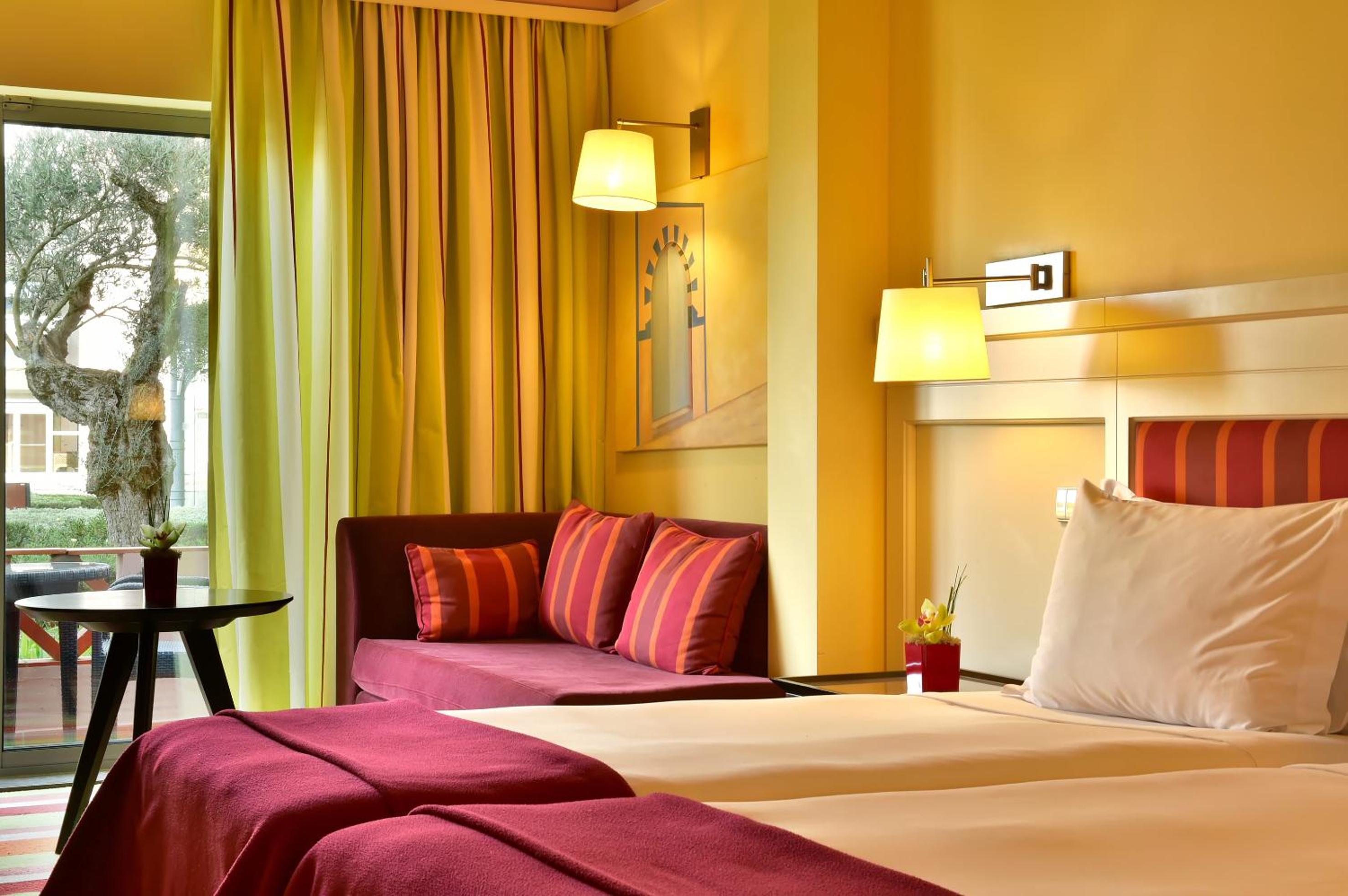 Superior Twin Room - Photo 2