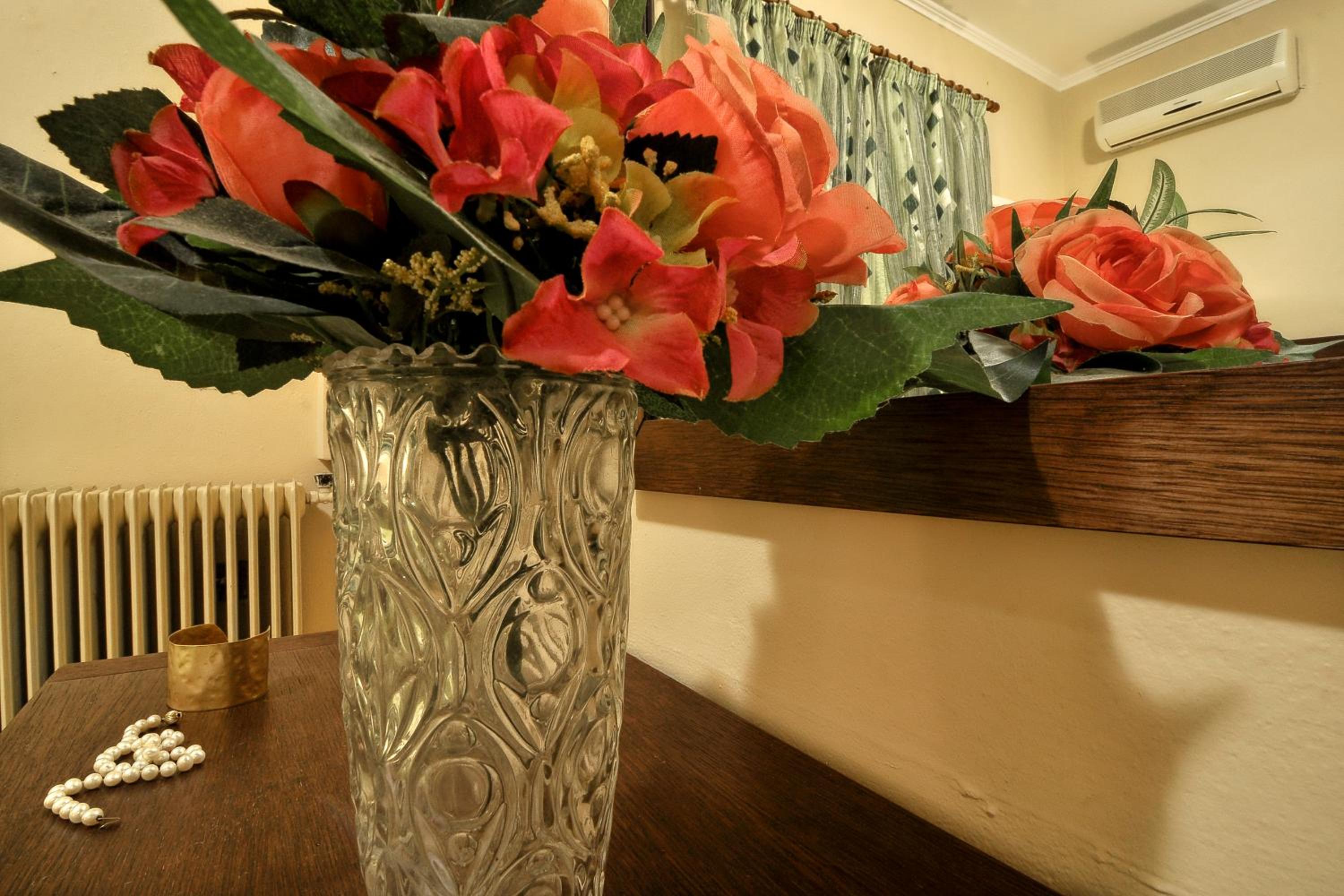 Two-Bedroom Apartment - Photo 16