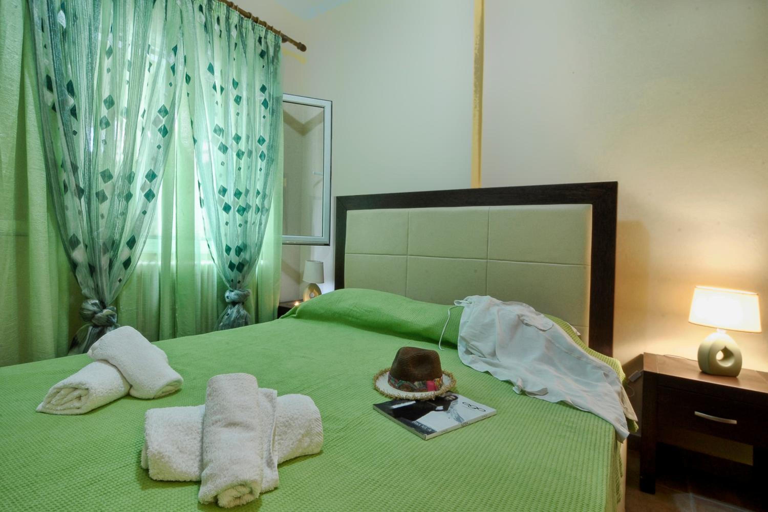 Two-Bedroom Apartment - Photo 23
