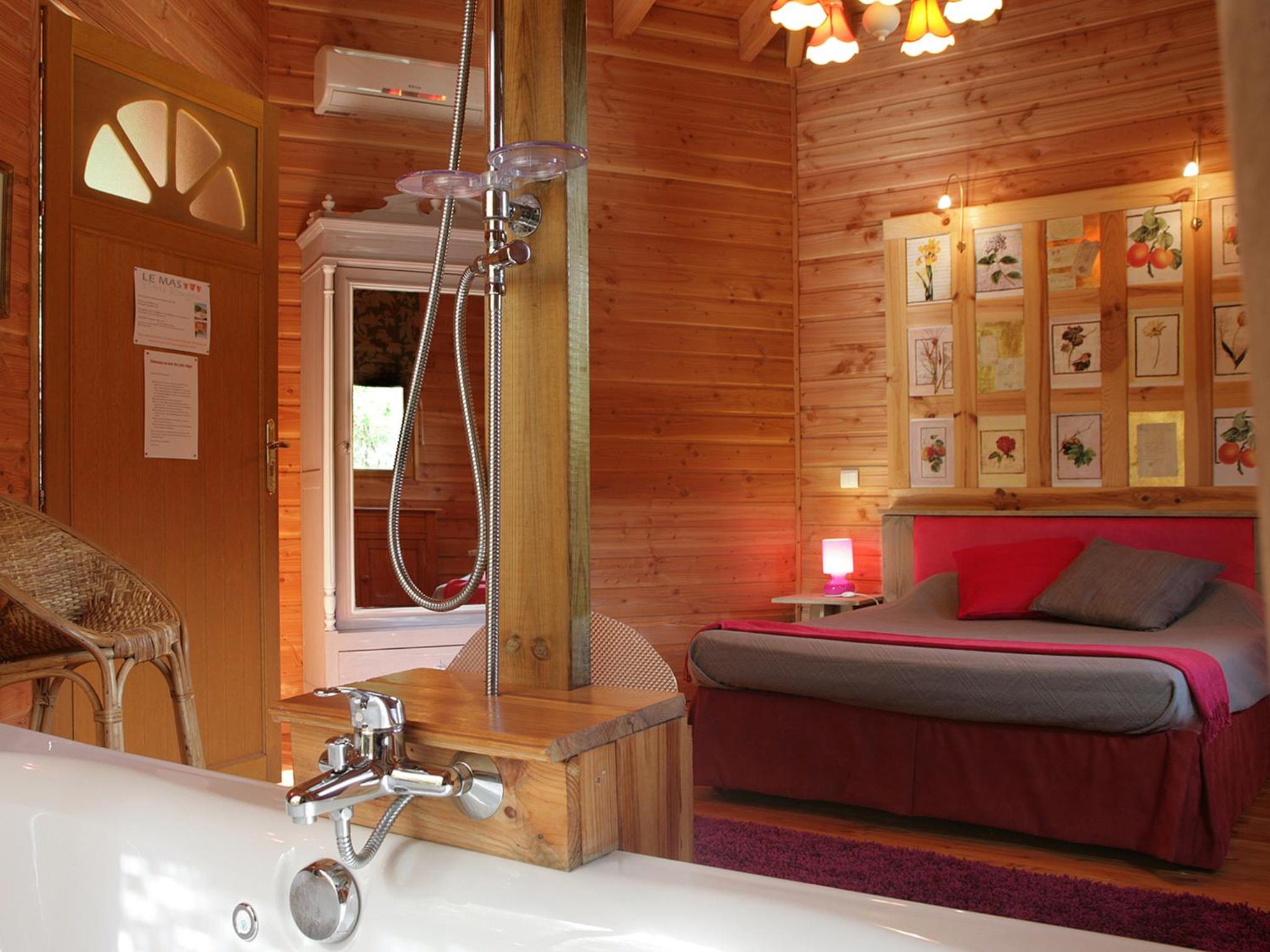 One-Bedroom Chalet - Photo 8