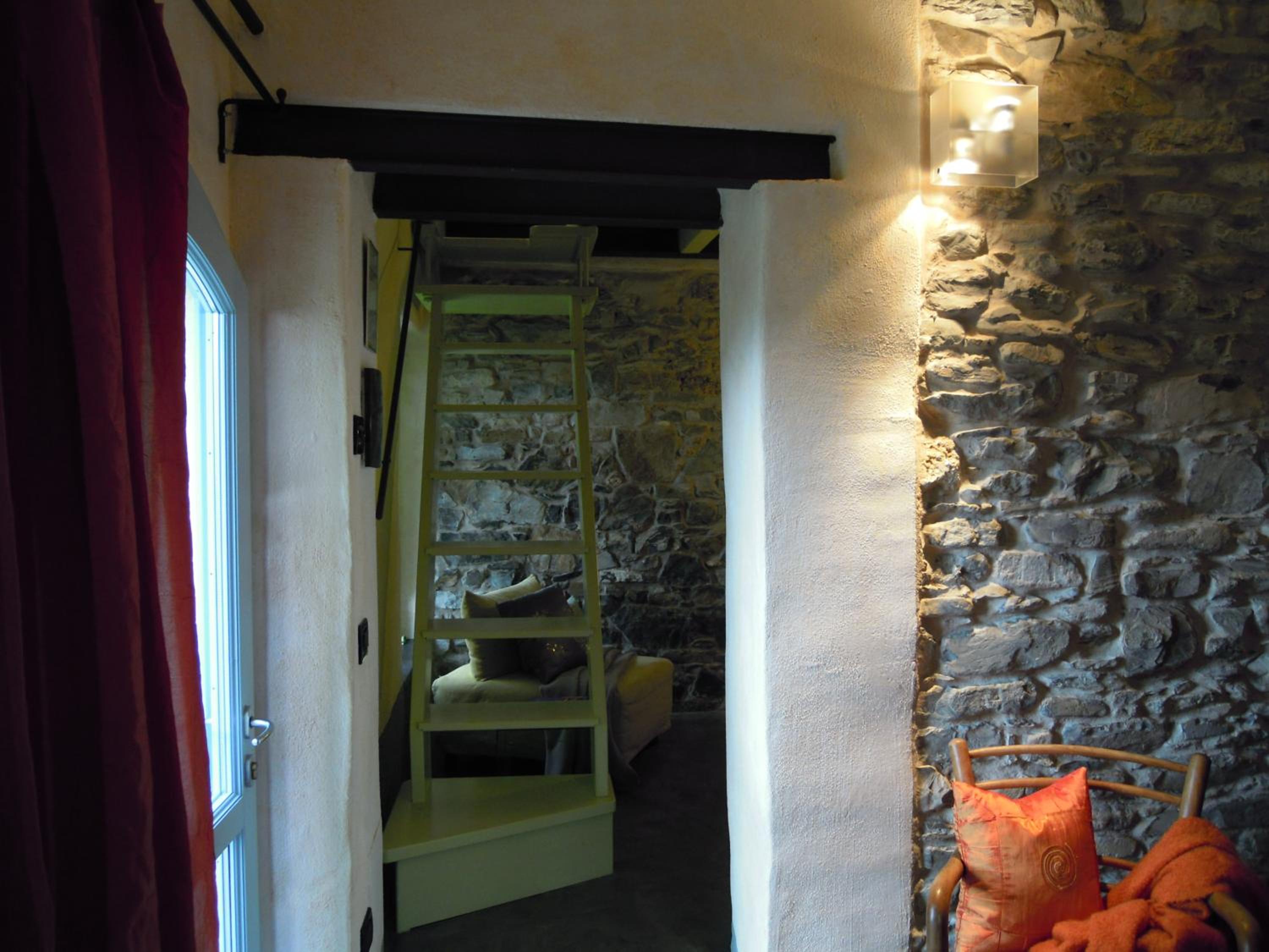 Apartment - Split Level