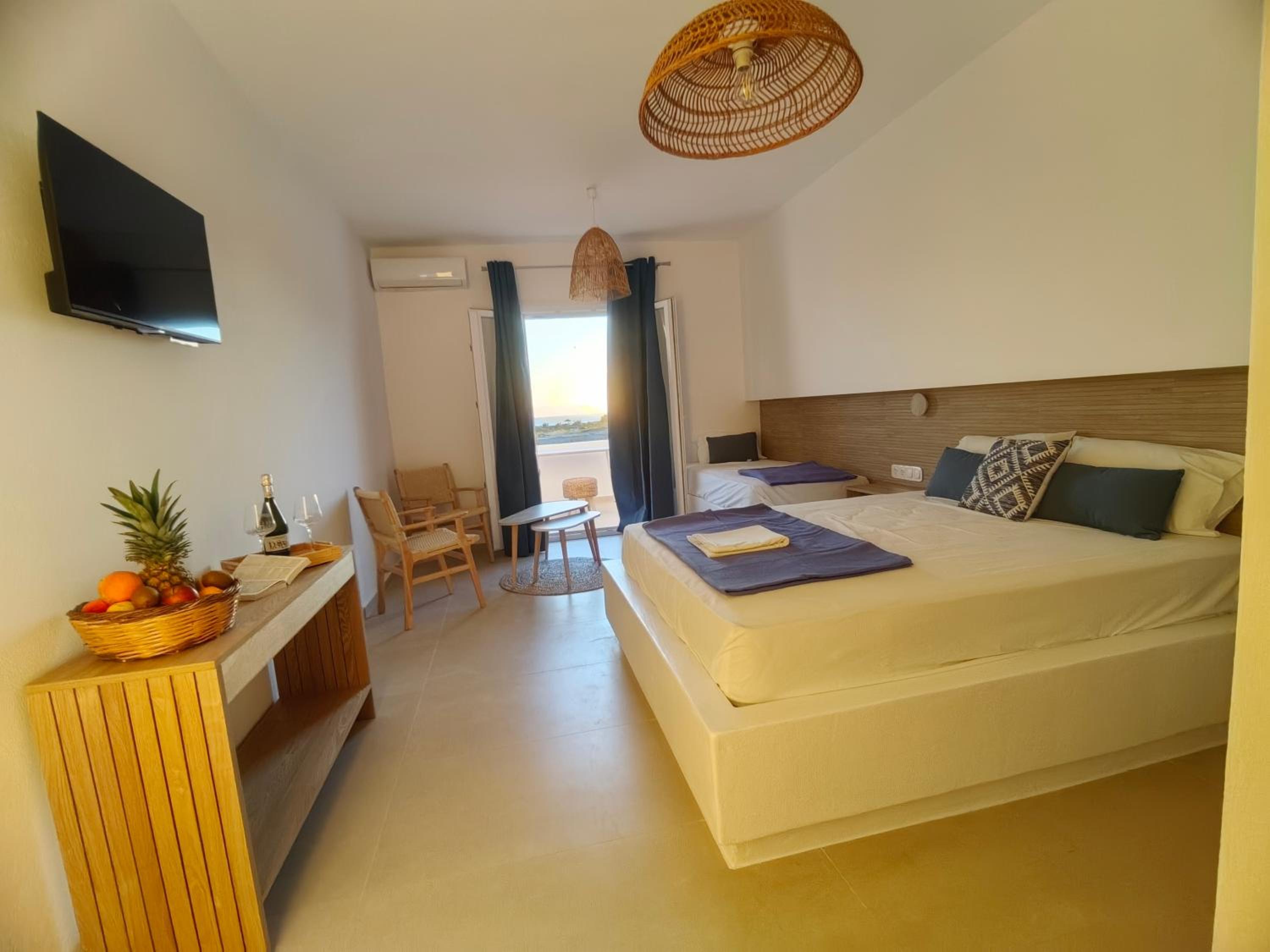 Comfort Triple Room