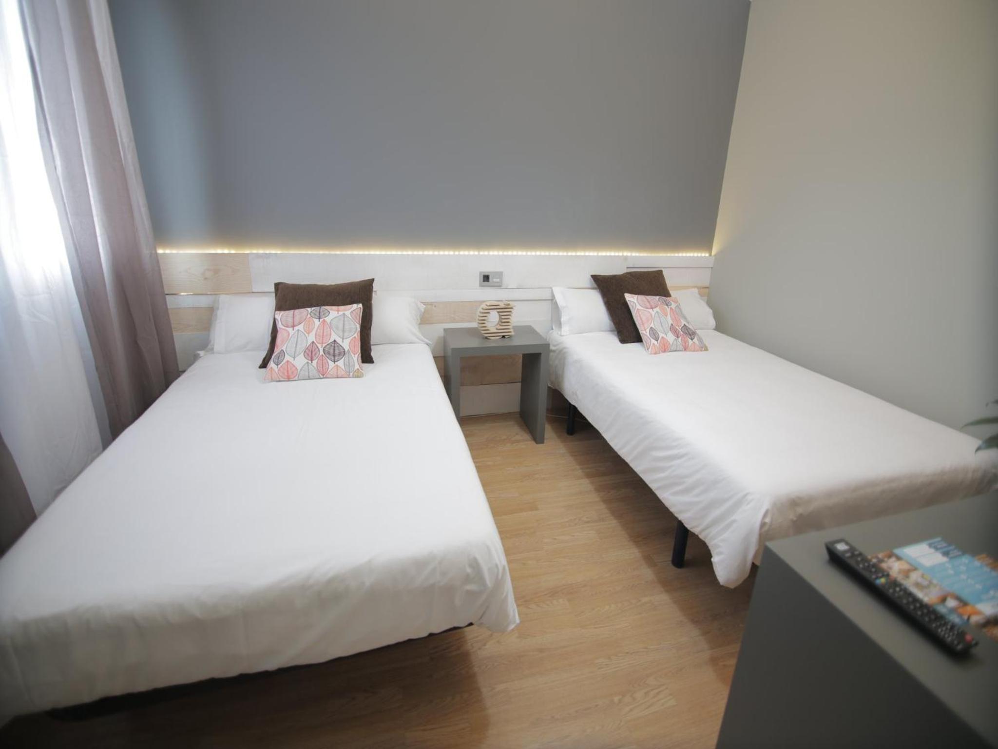 Economy Double or Twin Room photo 2