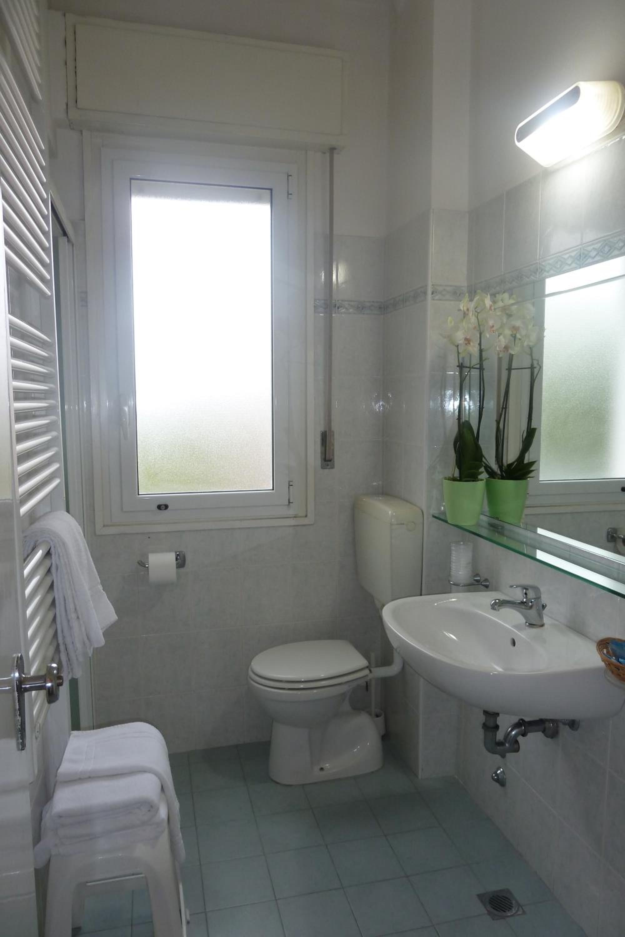 Quadruple Room photo 2