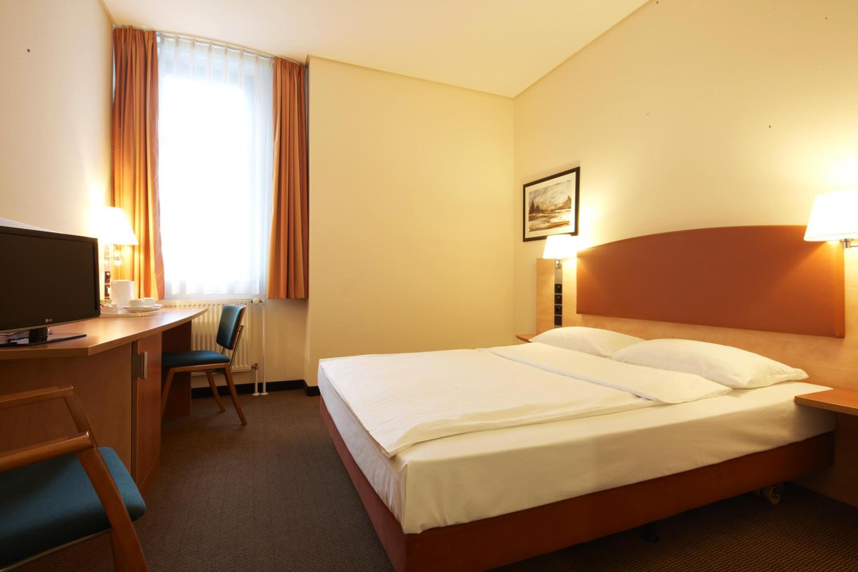 Superior Double Room - Photo 3