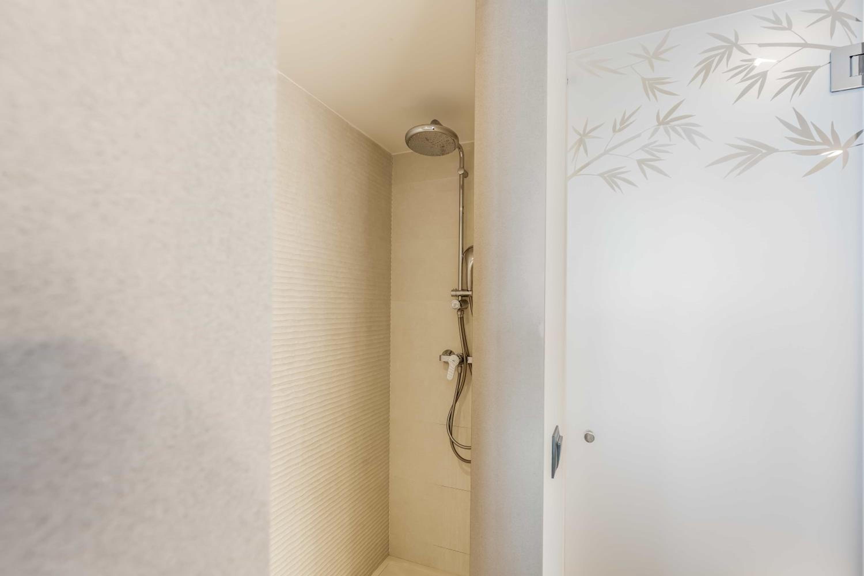 Premium Triple Room - Photo 3