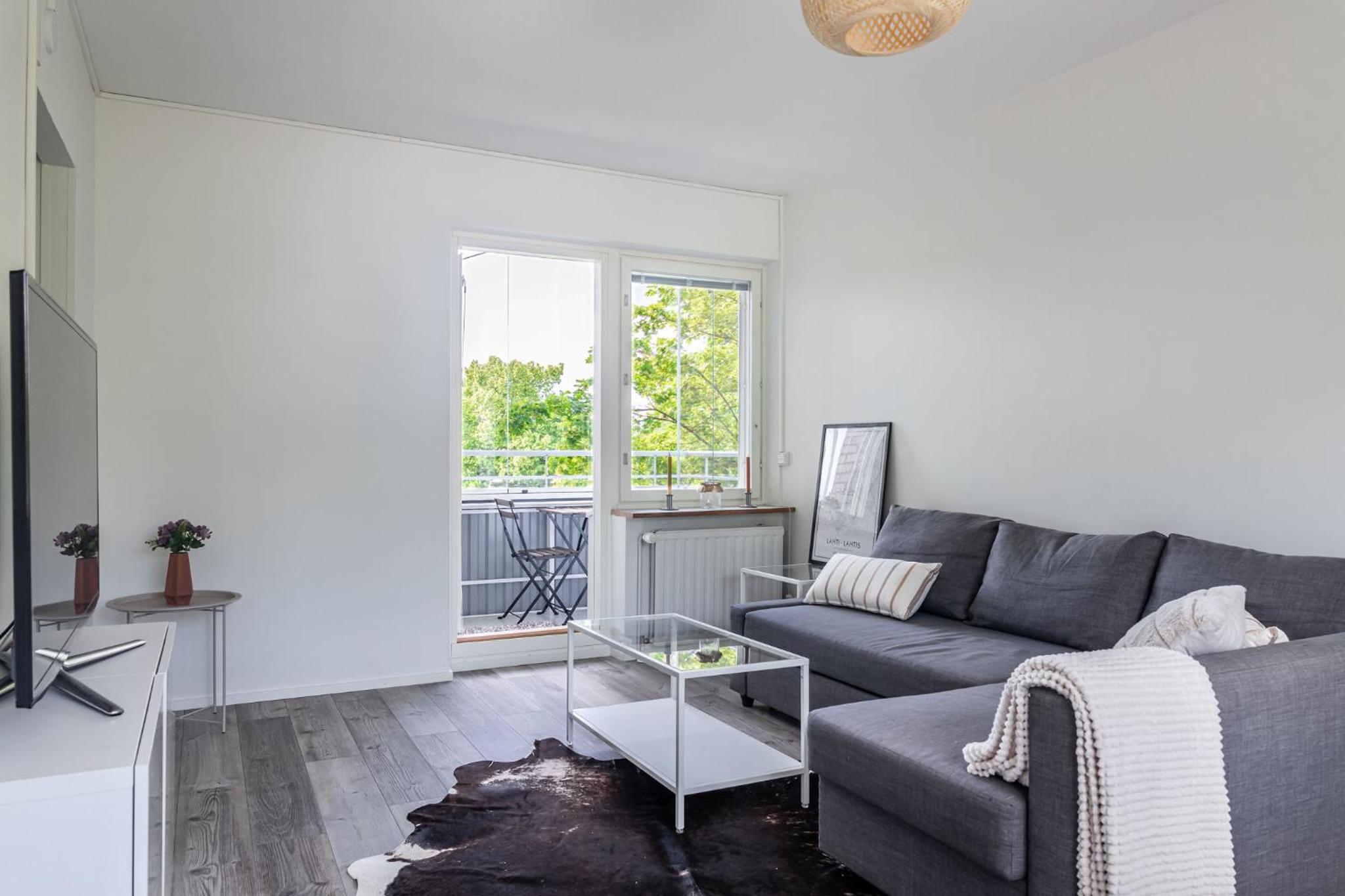 One-Bedroom Apartment with Balcony