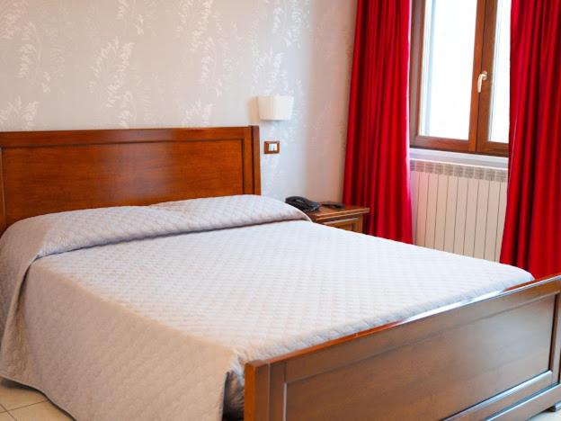 Comfort Triple Room photo 2