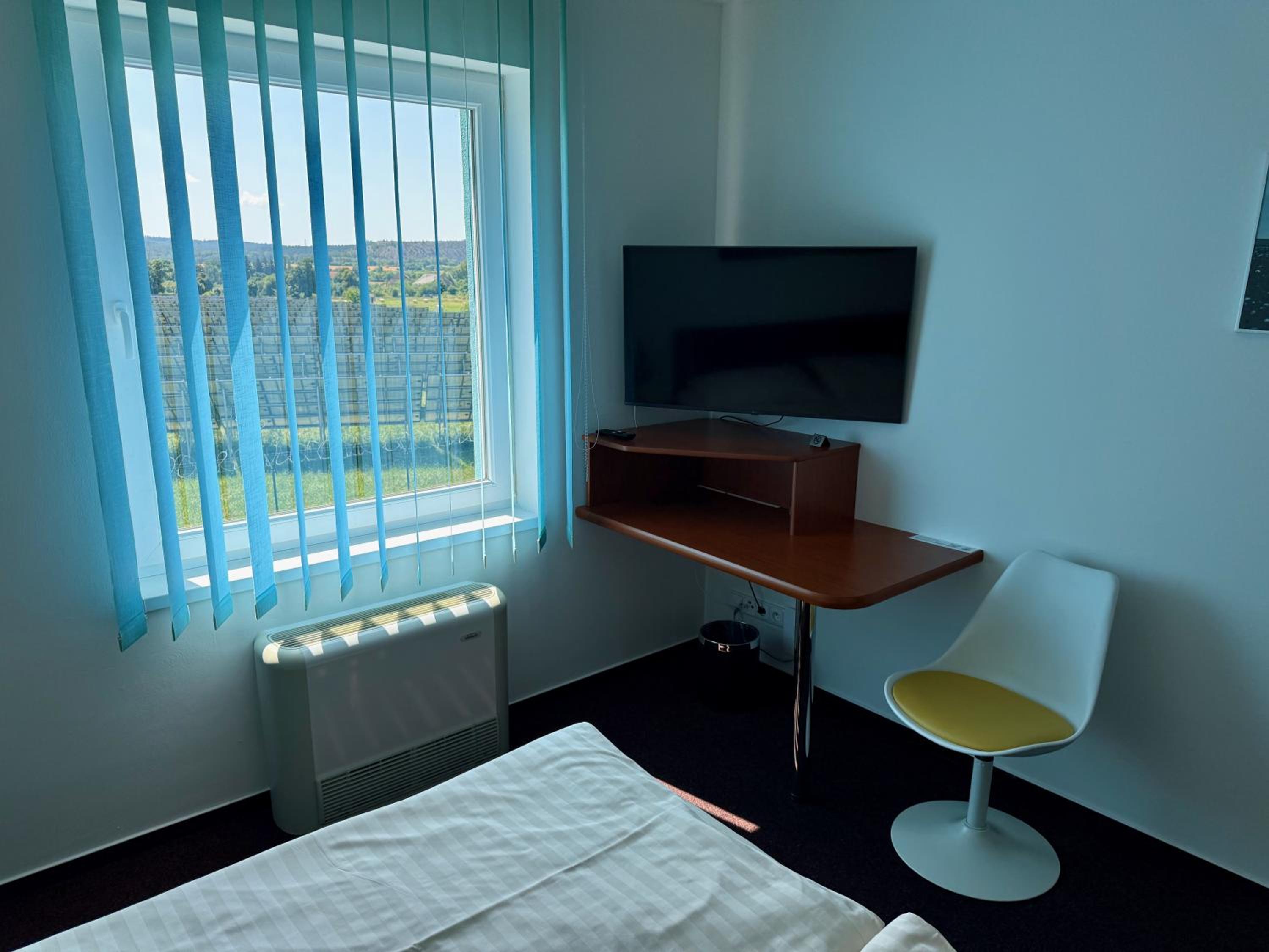 Standard Double Room photo 3