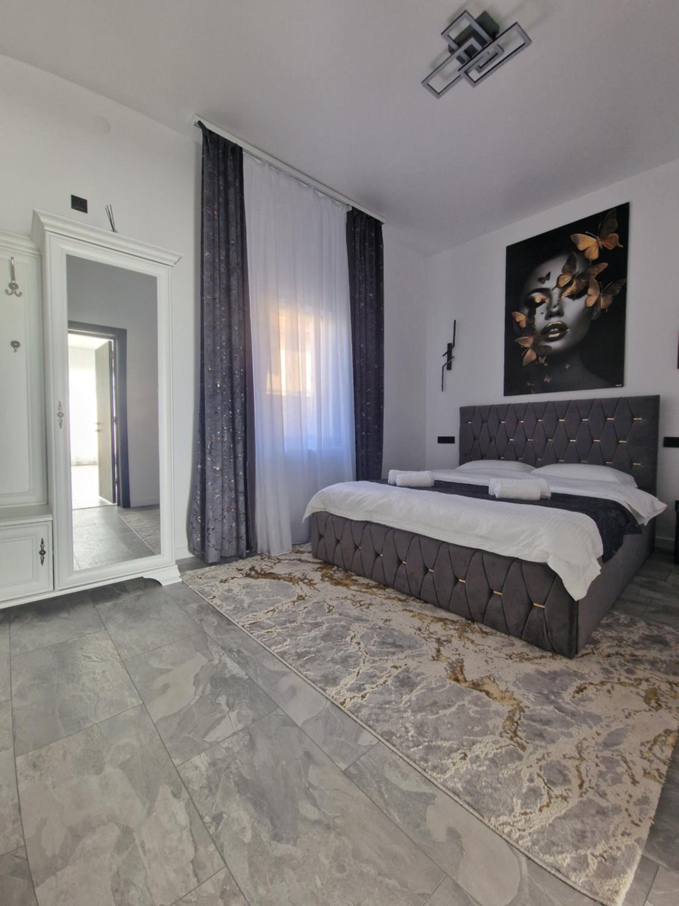 Deluxe Double or Twin Room photo 2