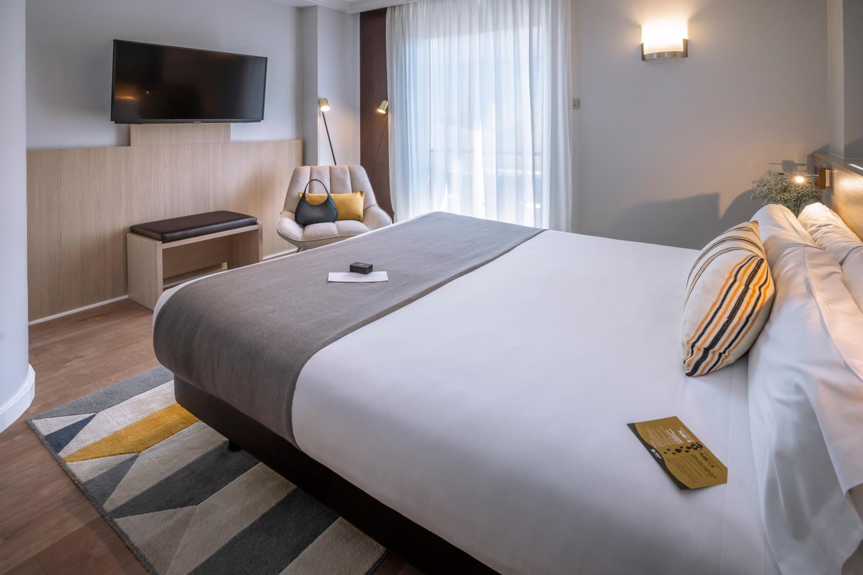 Deluxe Single Room (1 adult) photo 2