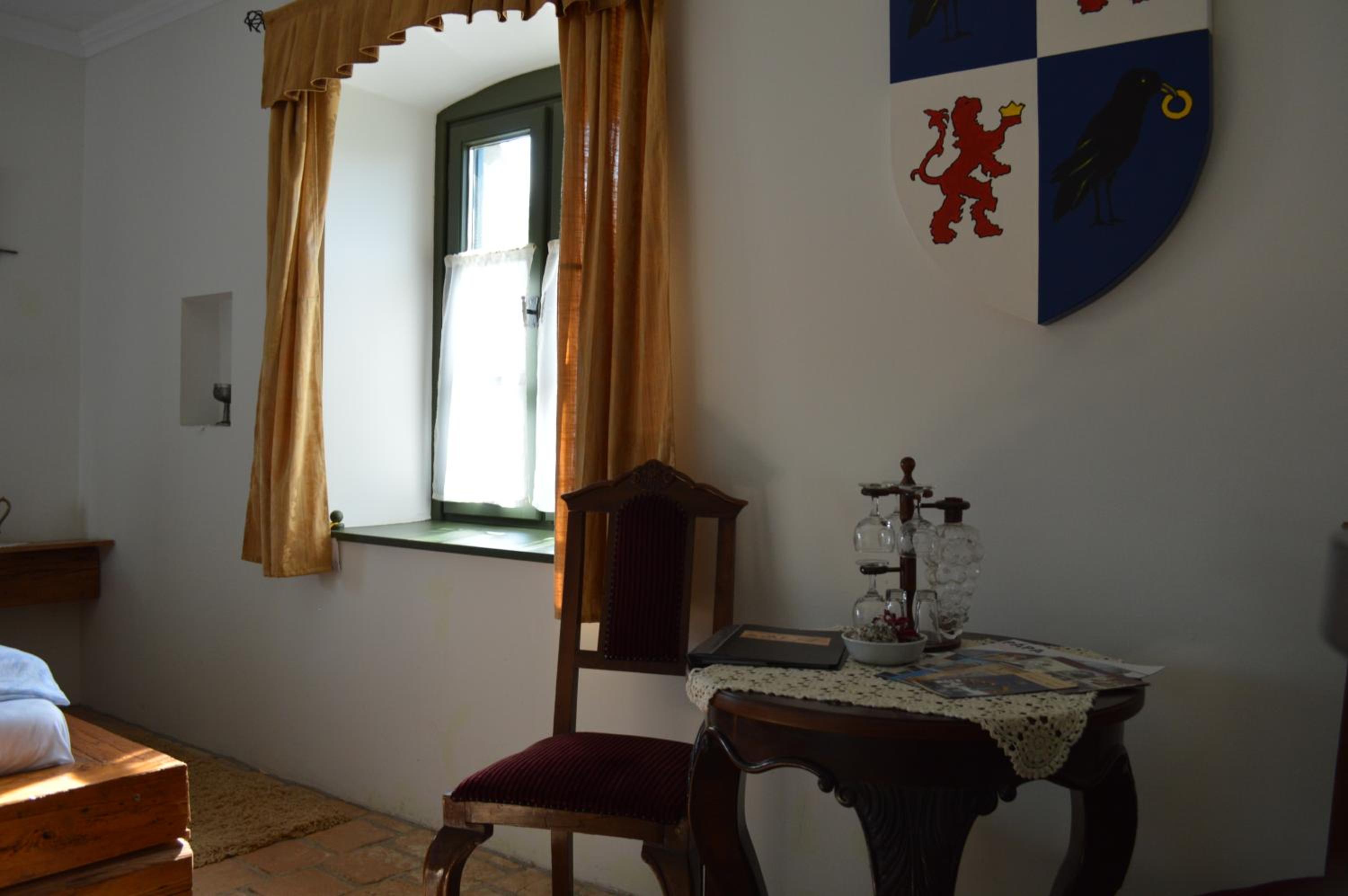 Superior King Room photo 2