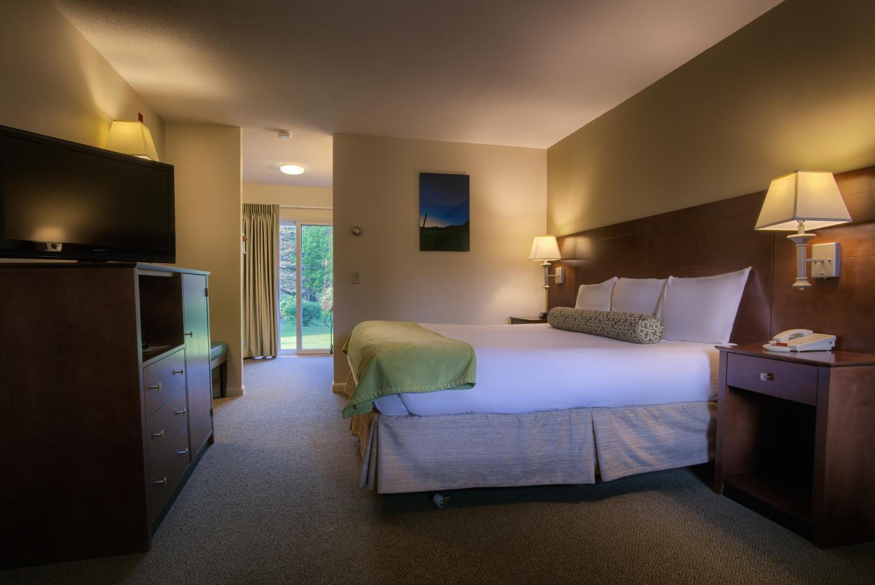 Standard king room