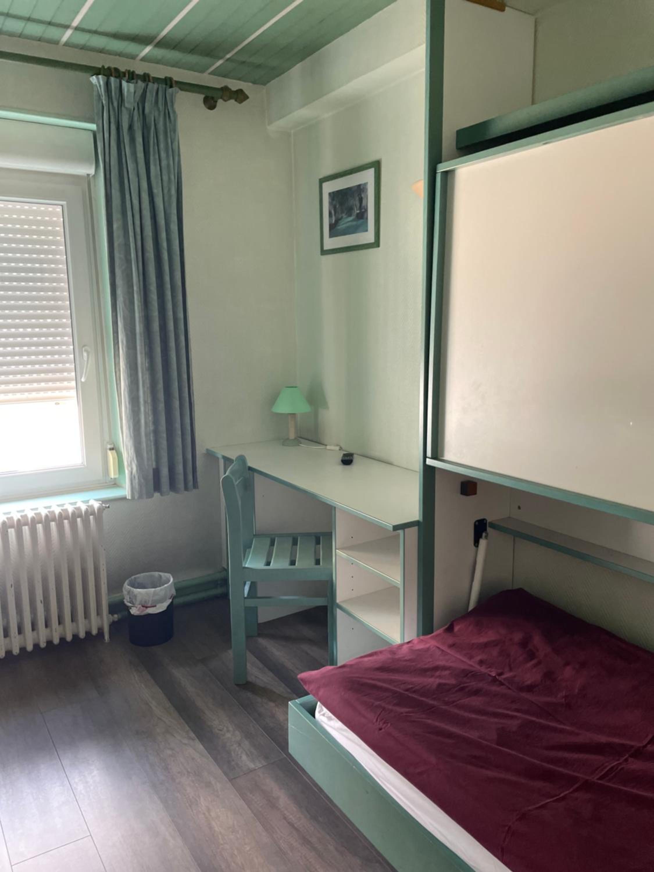 Standard Family Room