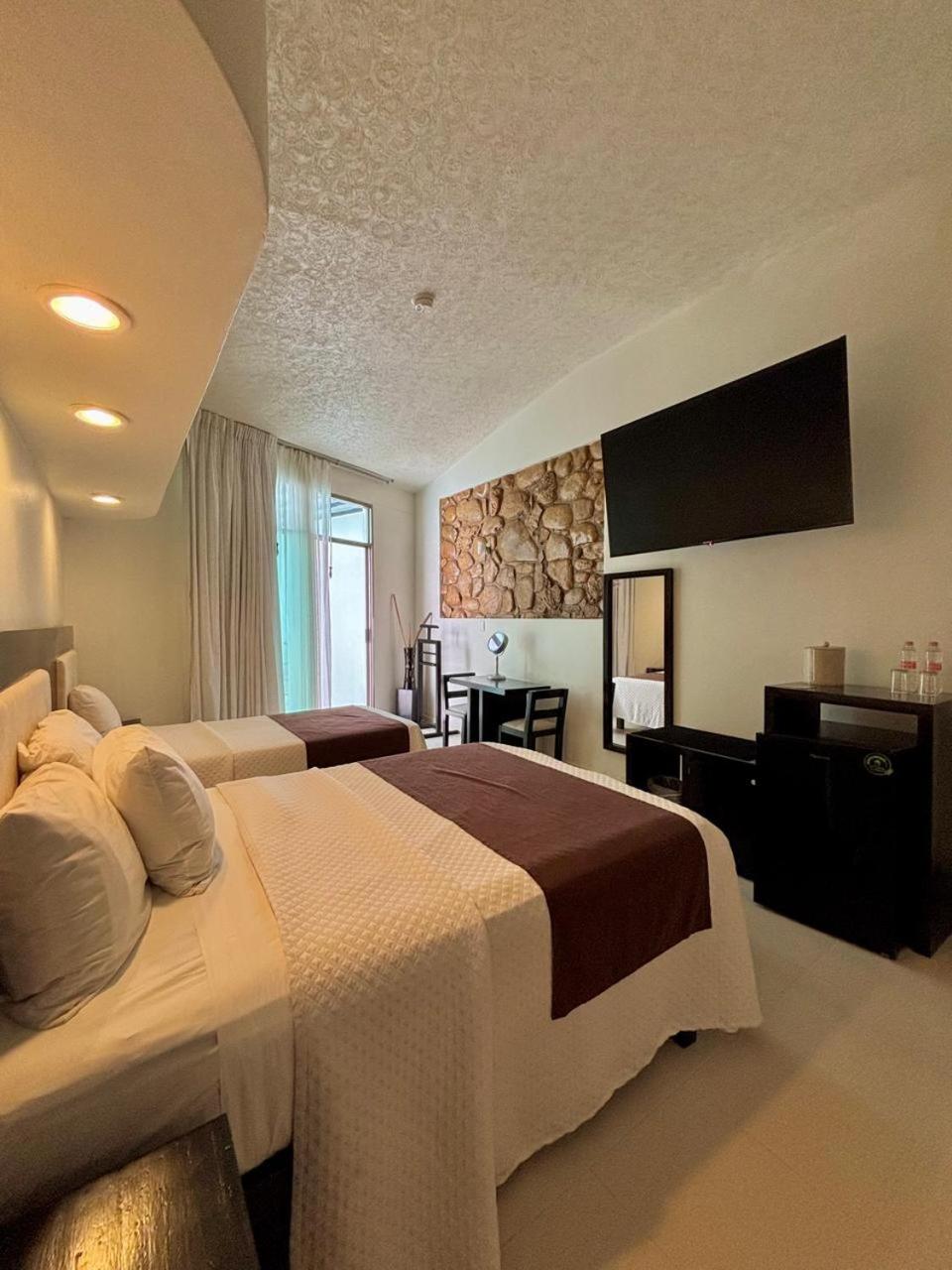Deluxe Suite photo 3