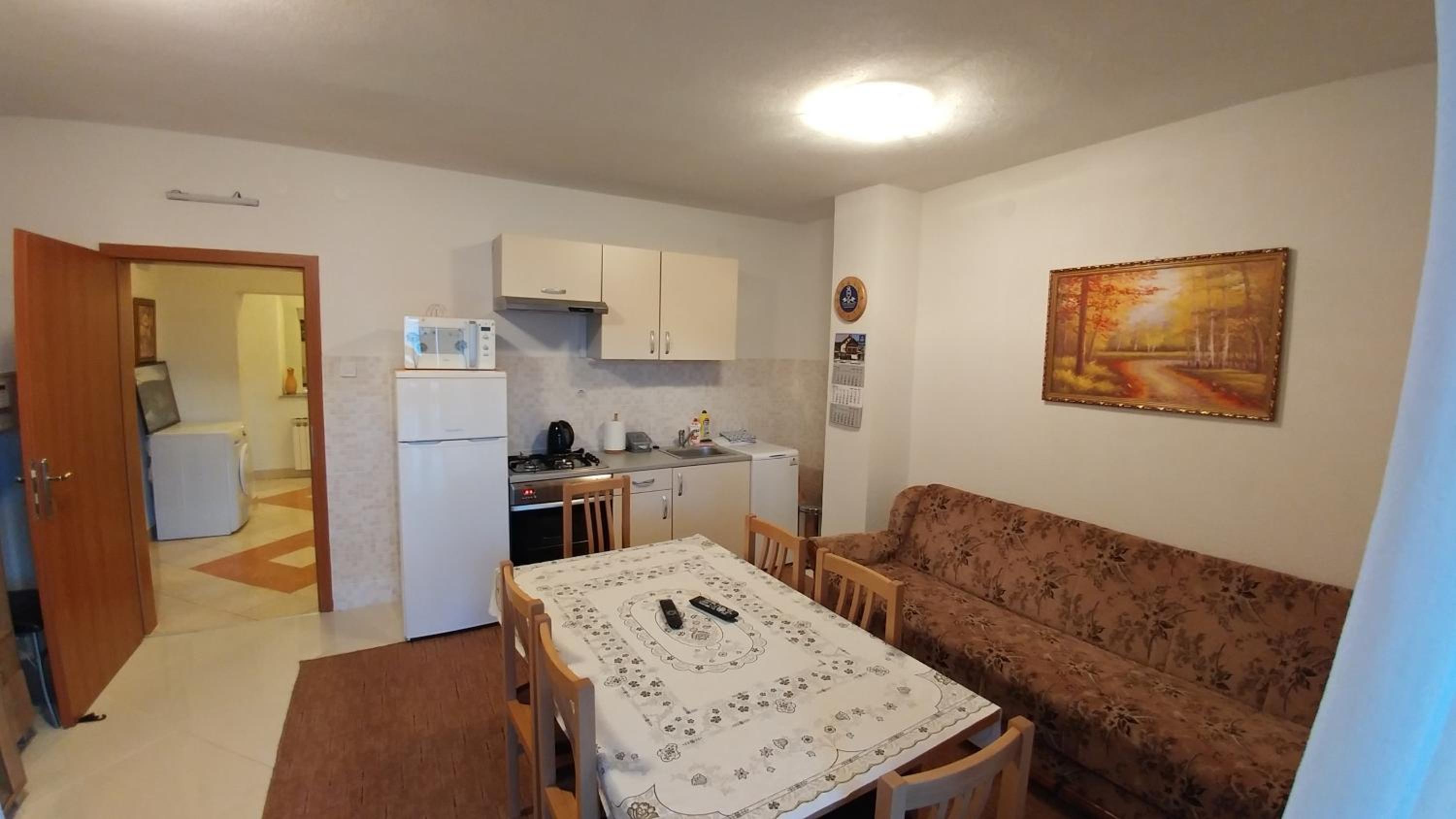 Two-Bedroom Apartment with Terrace - Photo 4