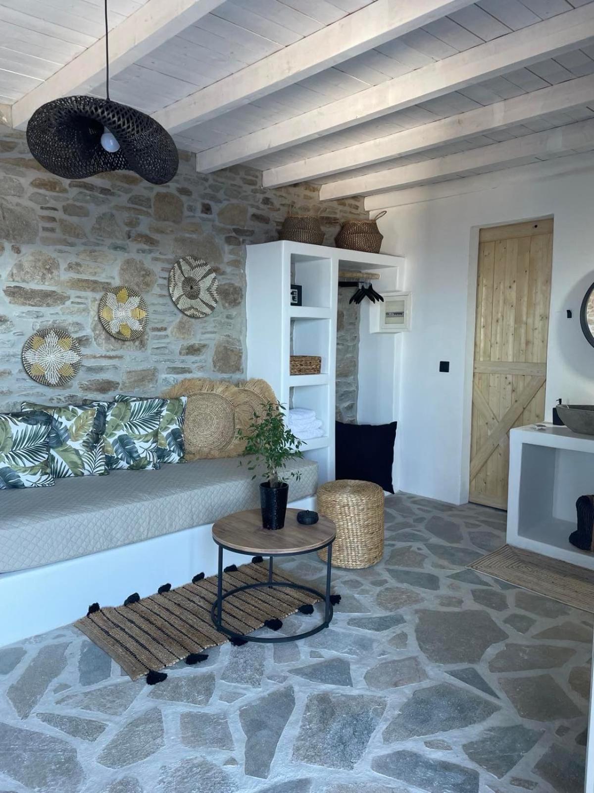 Superior Triple Room with Sea View photo 1