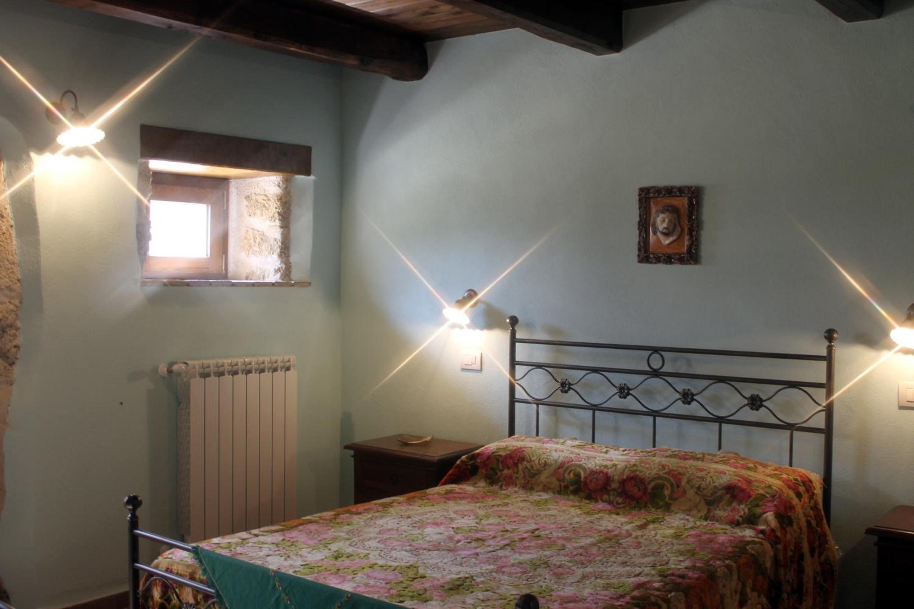 Deluxe Double Room with Shower photo 1