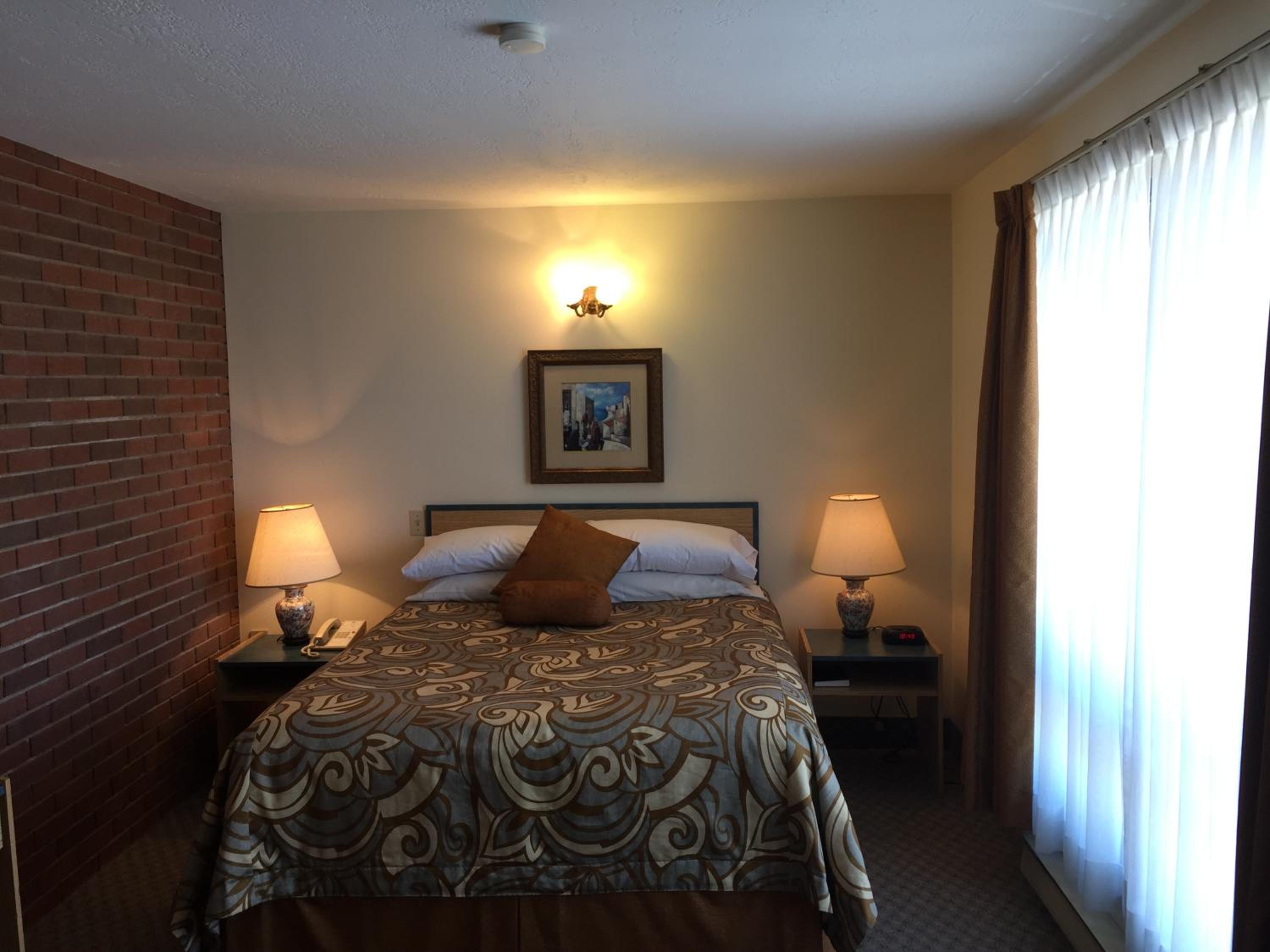 Superior Room with One Double Bed - Photo 1