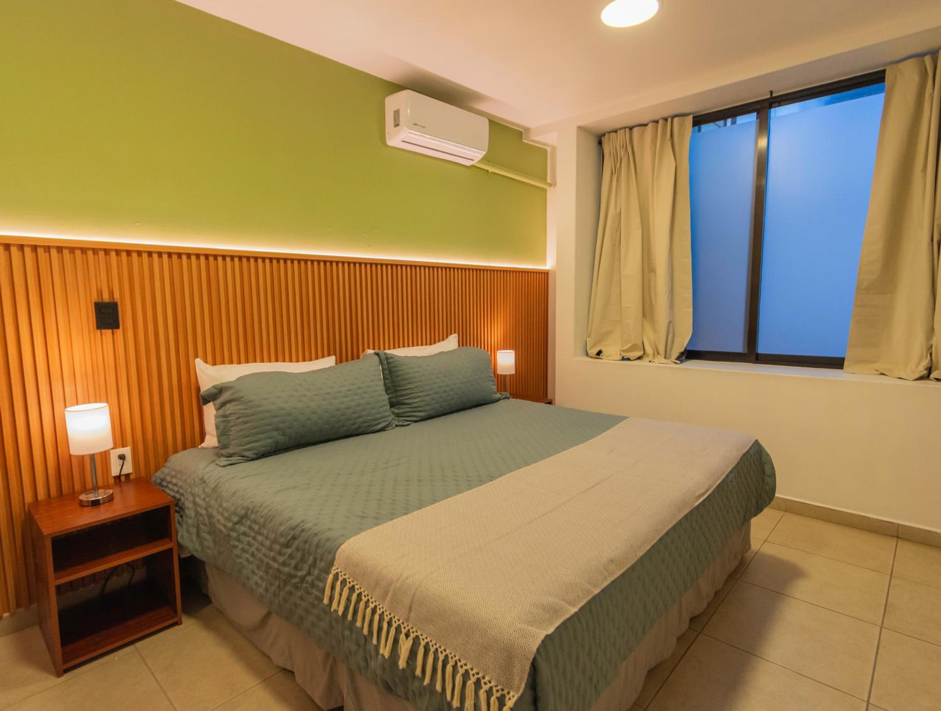 Standard King Room