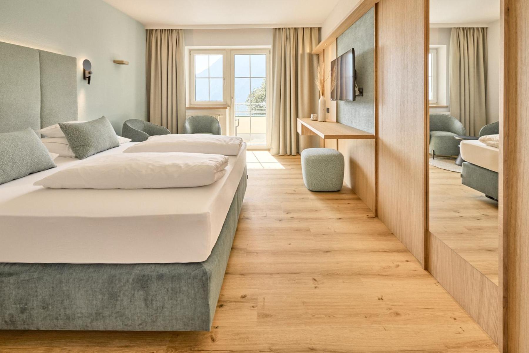 Double Room with Mountain View photo 1