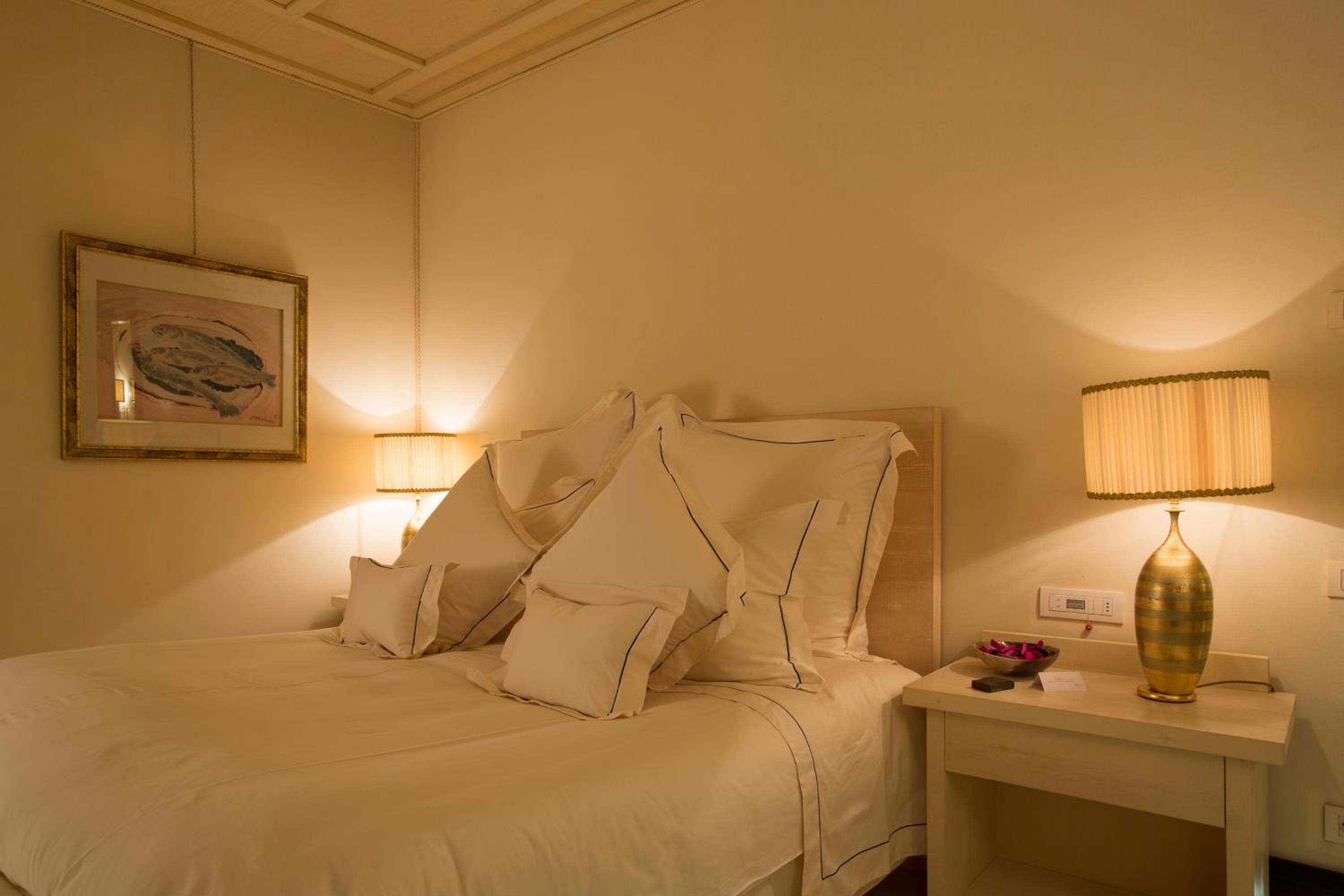 King Room with Lake View