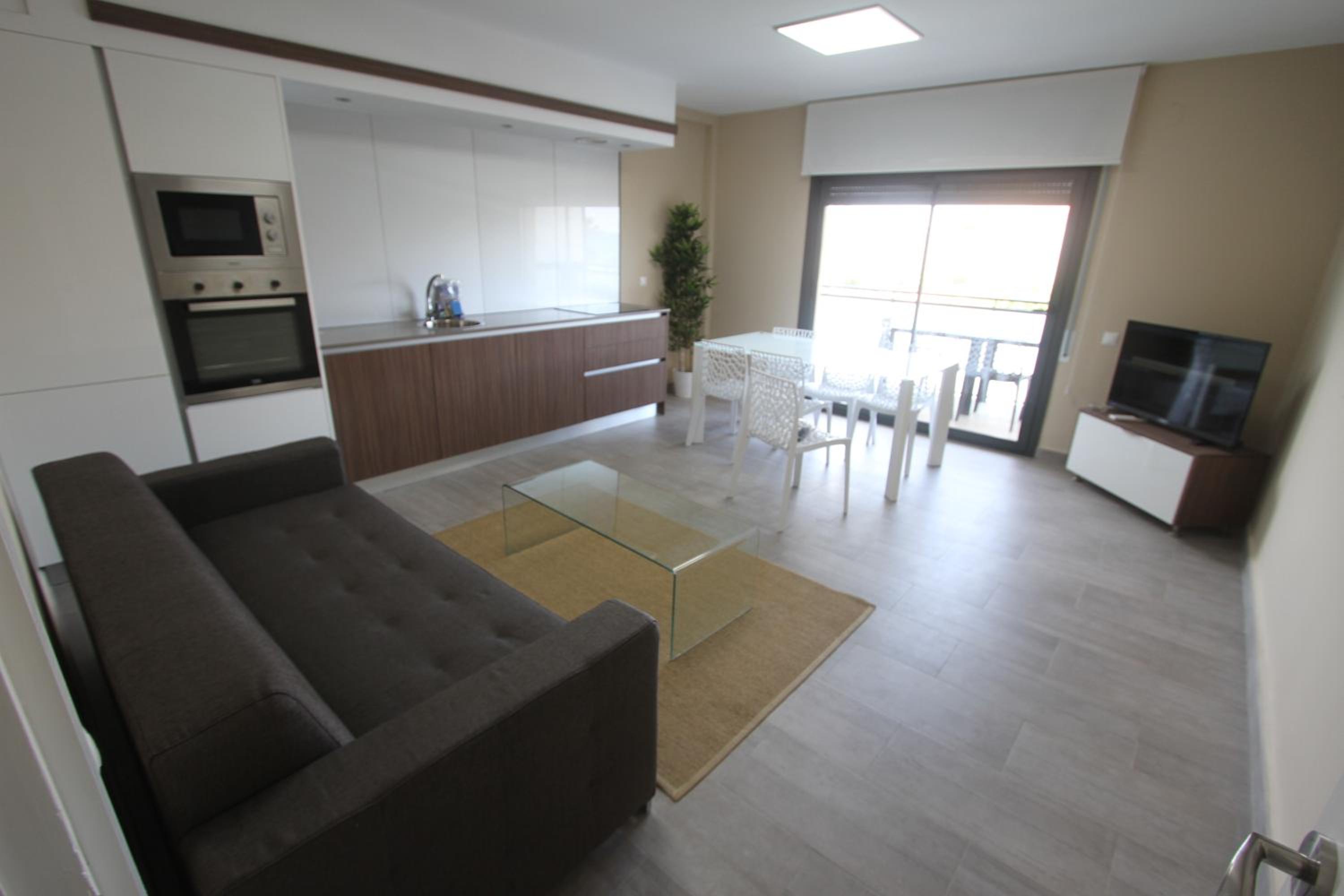 Apartamento de Dos Habitaciones con Vista al Mar (7 Adultos)
