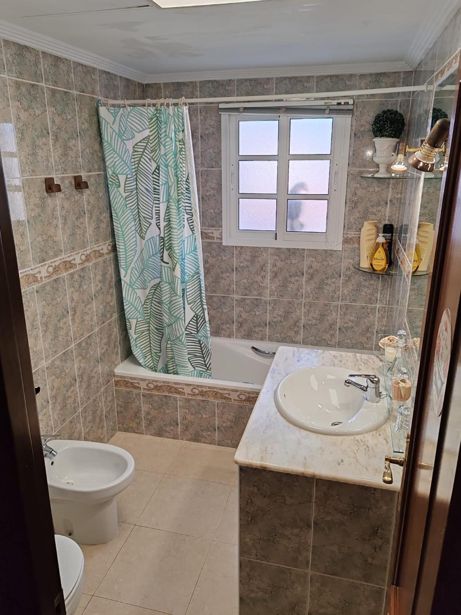 Double Room with Shared Toilet photo 3