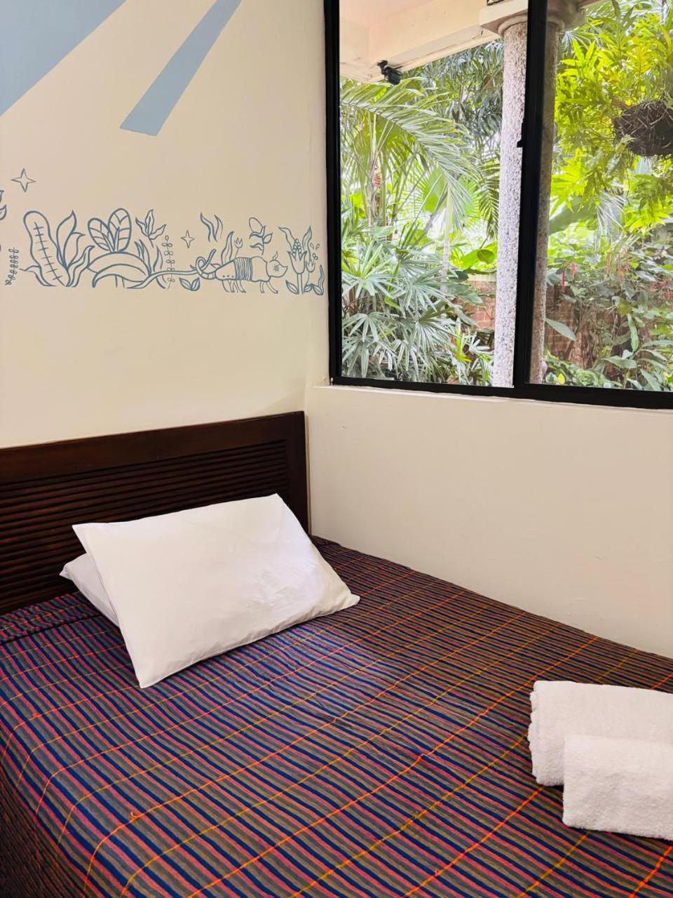 Triple Room with Garden View