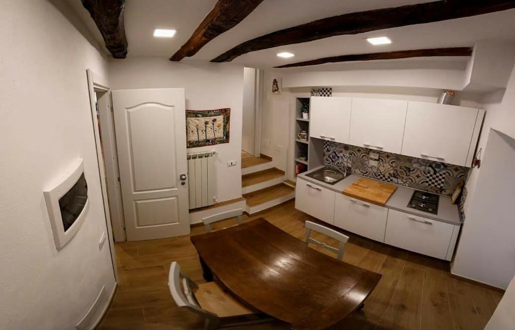 One-Bedroom Apartment - Photo 14