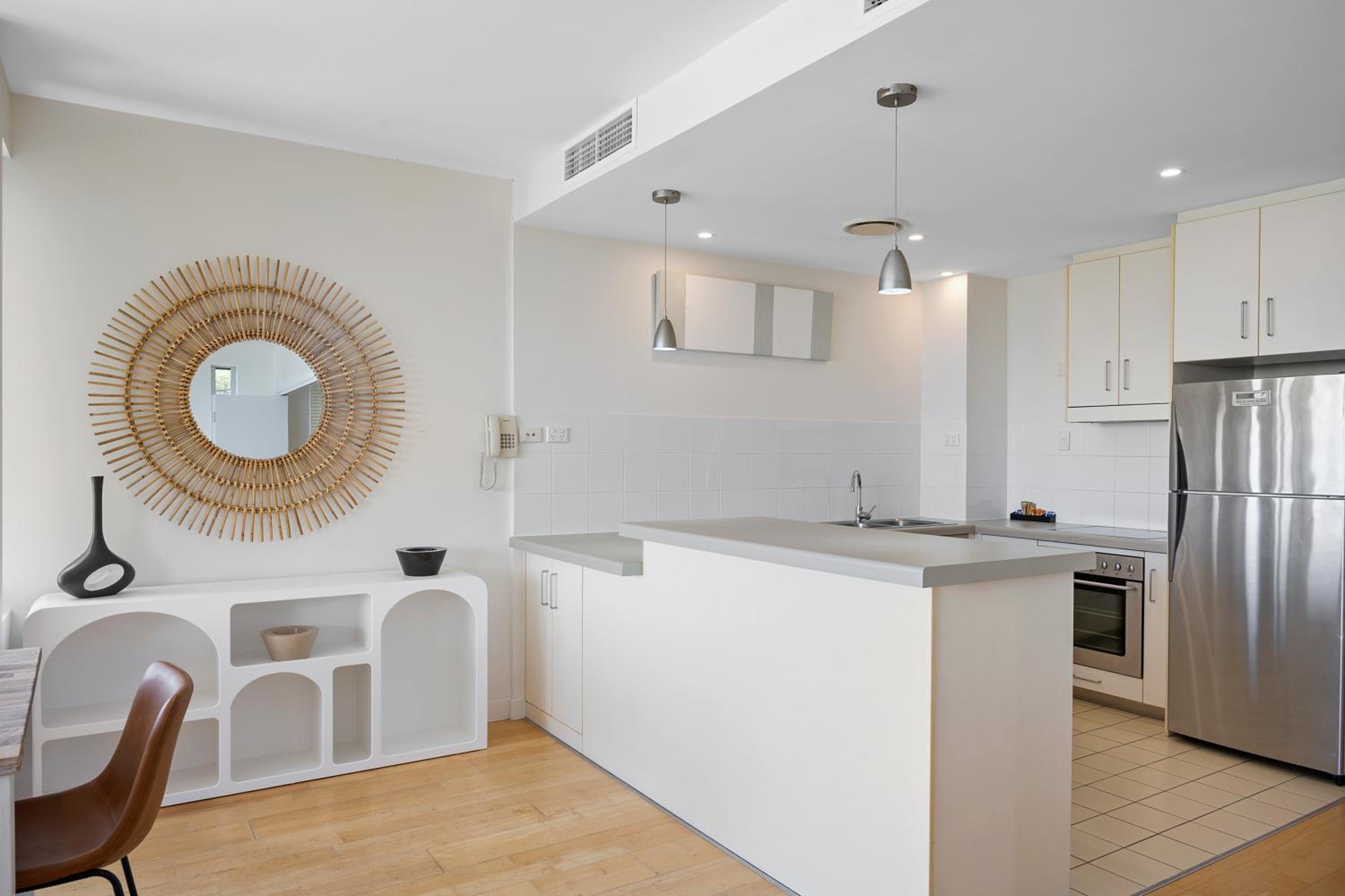 Ocean View Apartment - 2 Bedrooms