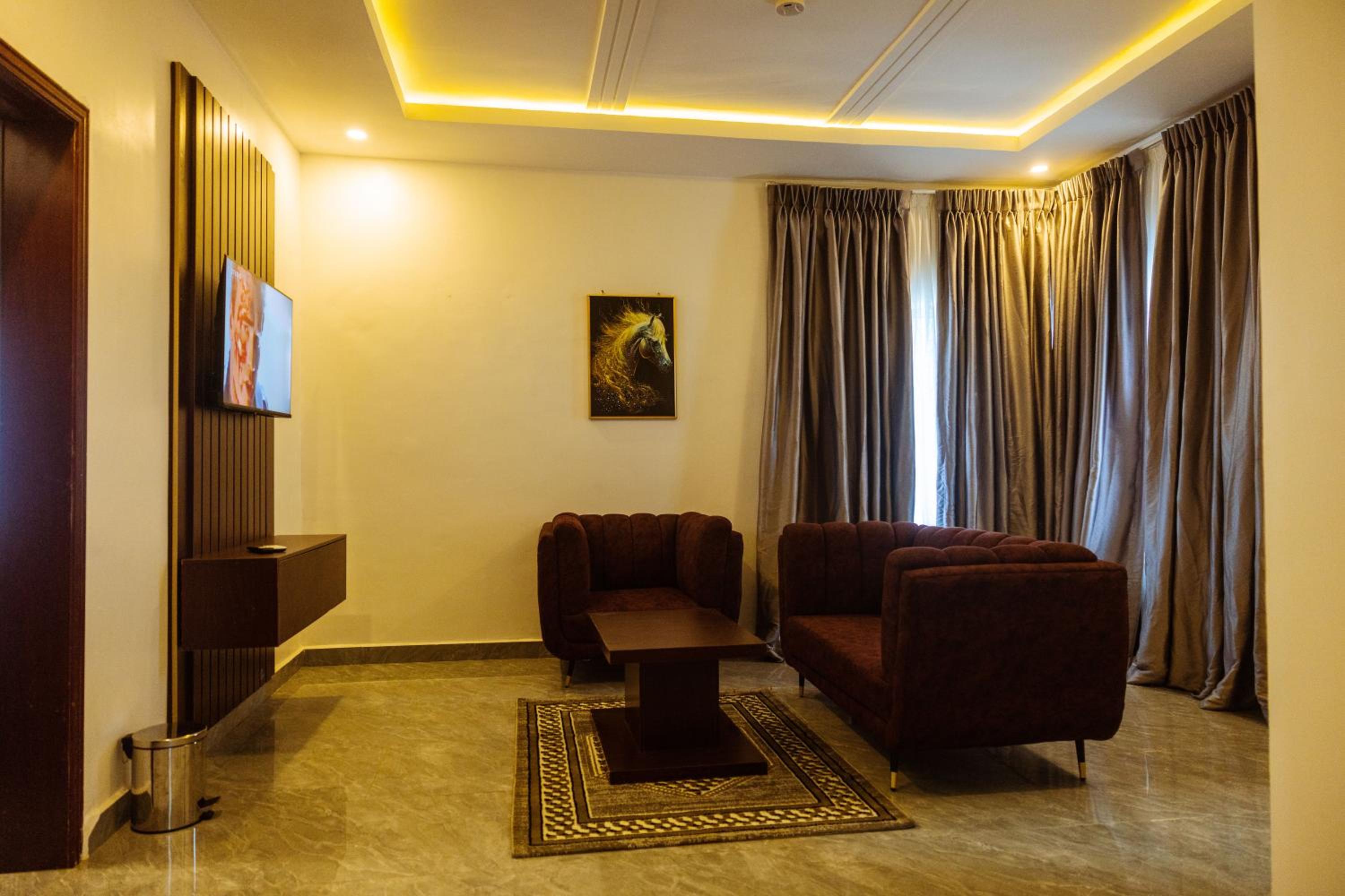 Suite photo 1