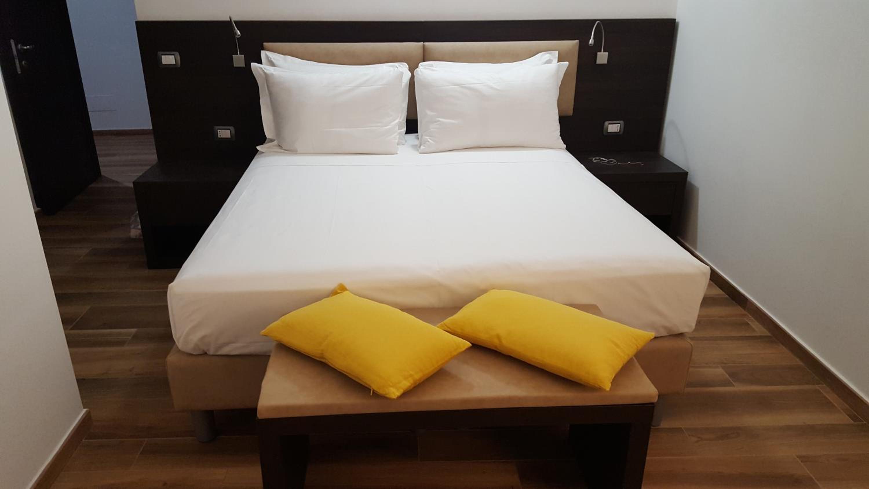 Double Room with Private External Bathroom photo 3