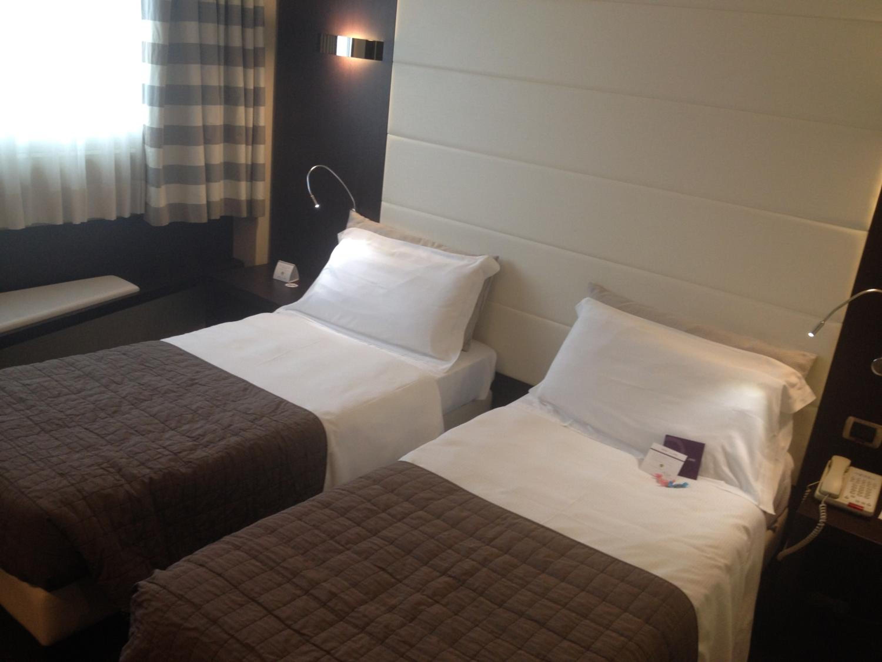Superior Twin Room - Photo 1