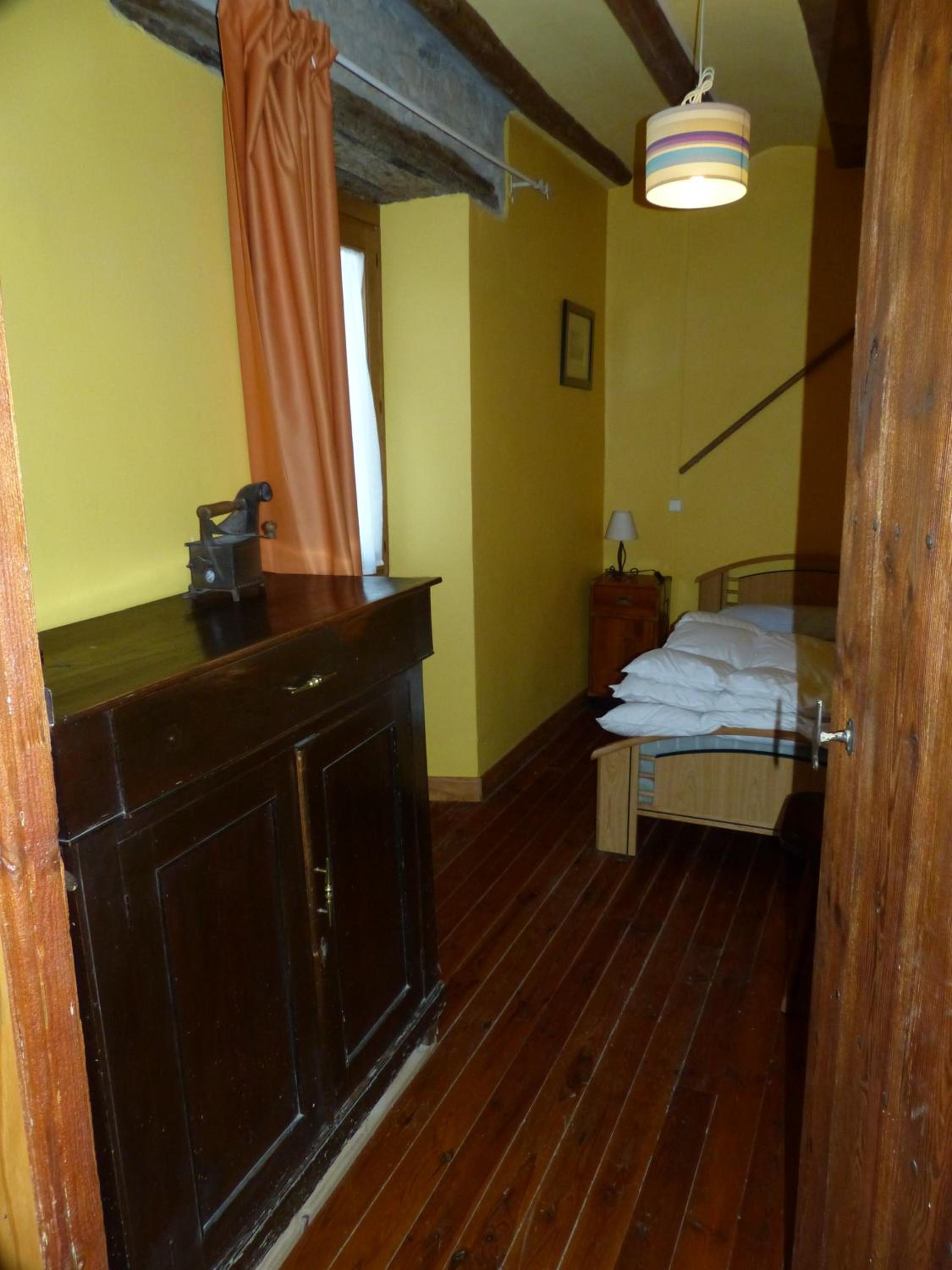 Casa de tres habitaciones