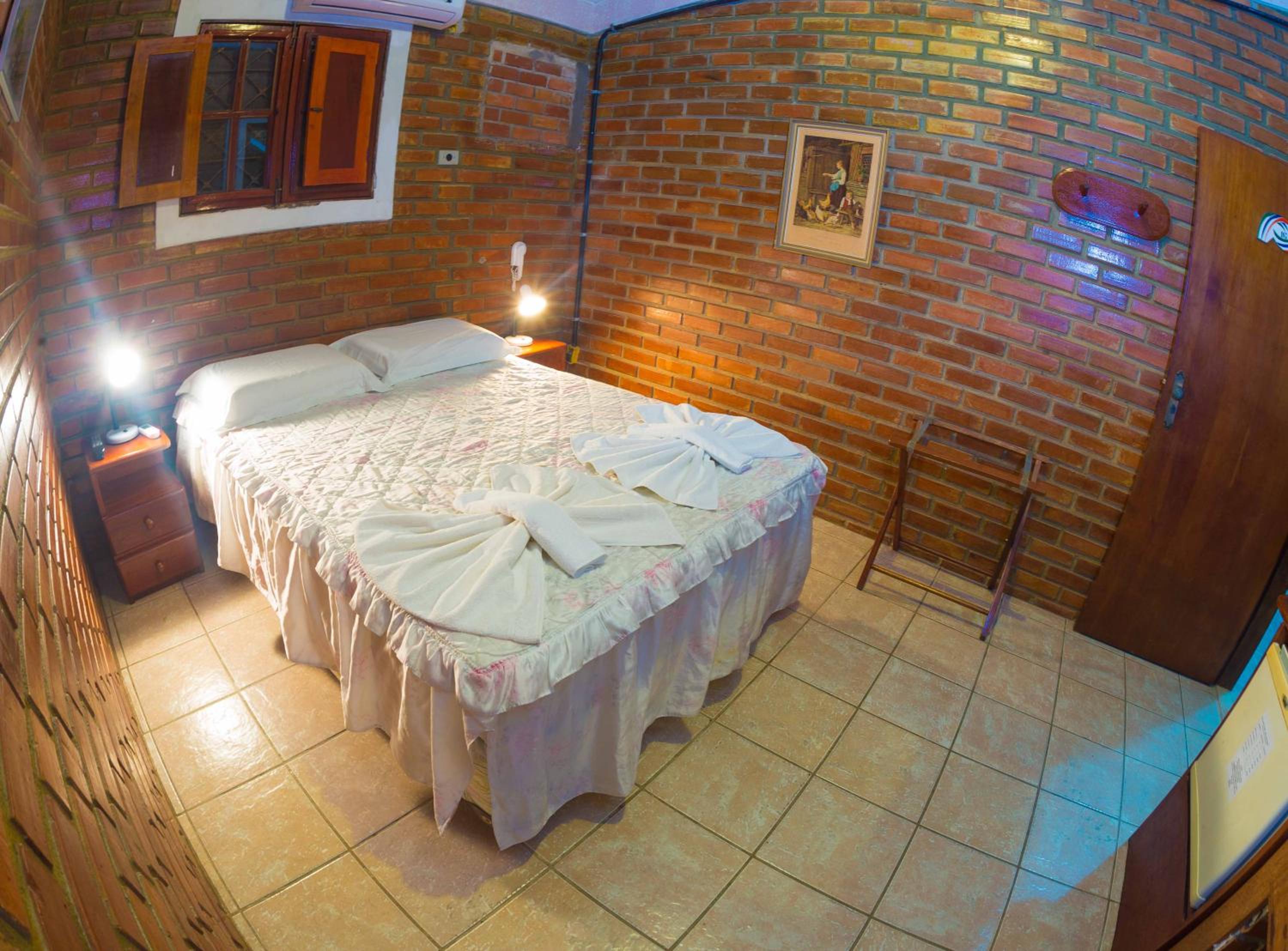 Standard Double or Twin Room photo 2
